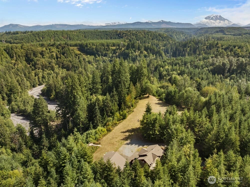 25323 182nd St E Orting WA 98360