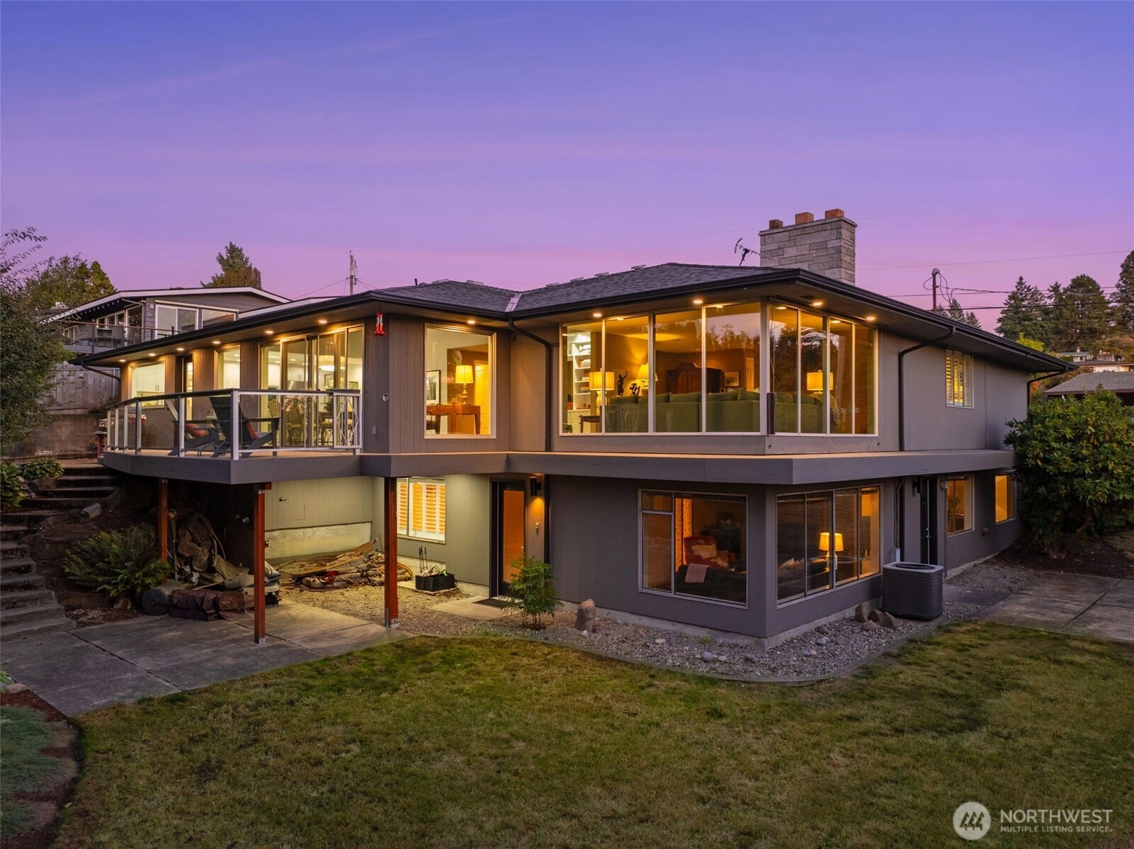 398 SW 176th Pl Normandy Park WA 98166