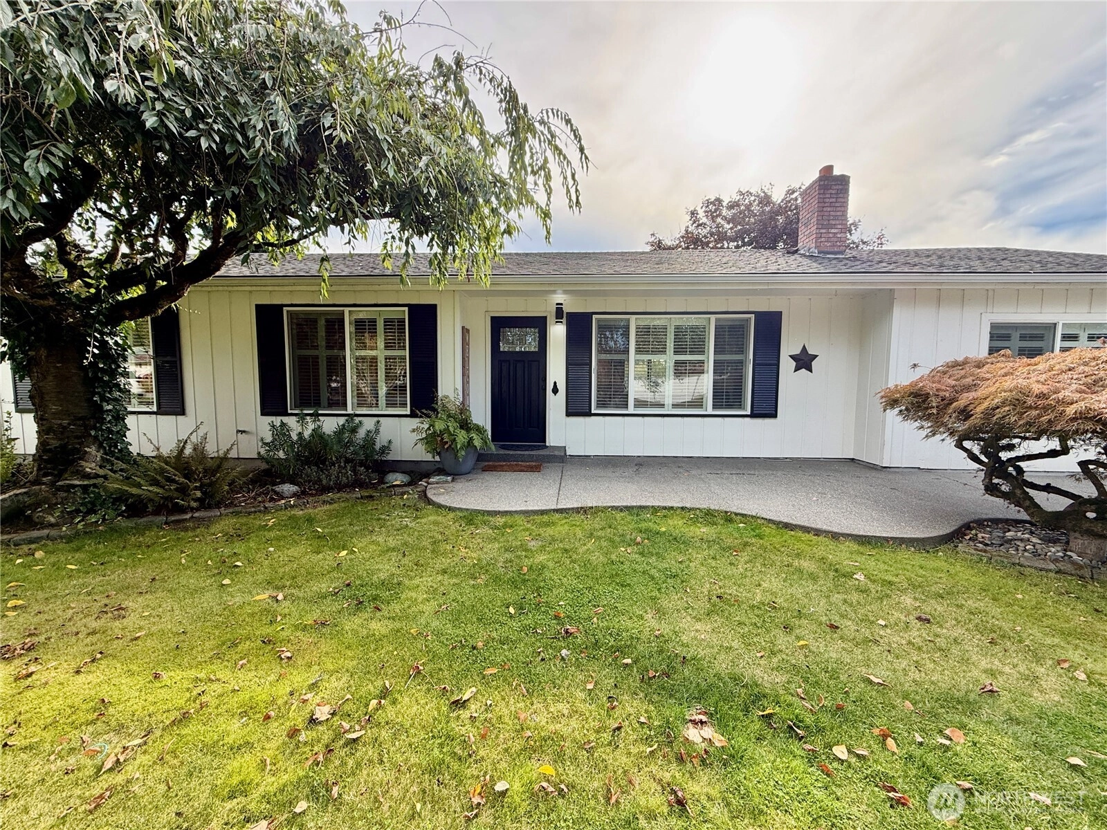 6963 Steelhead Ln Burlington WA 98233