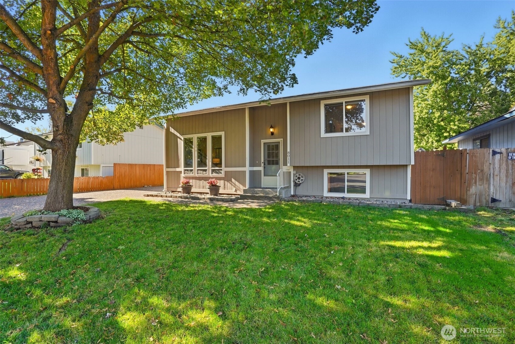 8011 N Dakota St Spokane WA 99208