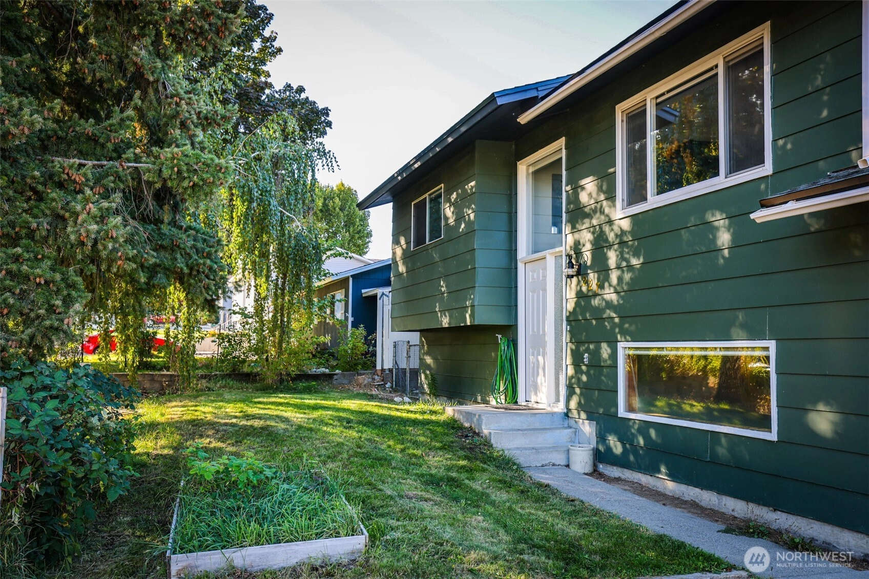 227 E Franklin Chelan WA 98816