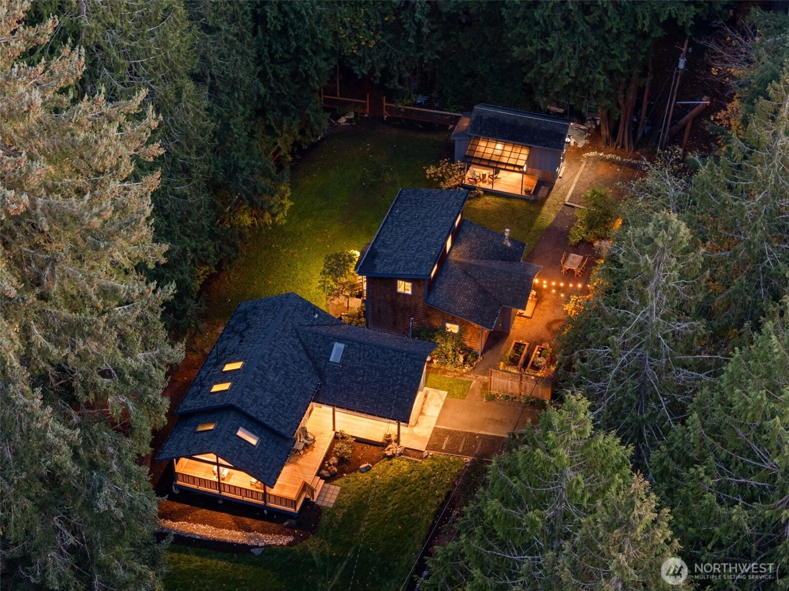 20710 Kitsap St NE Indianola WA 98342