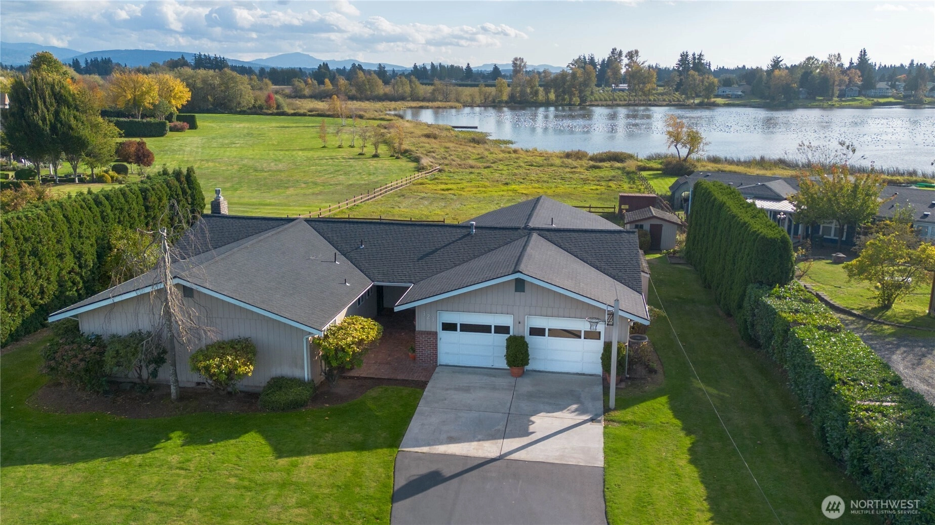 323 E Wiser Lake Rd Lynden WA 98264