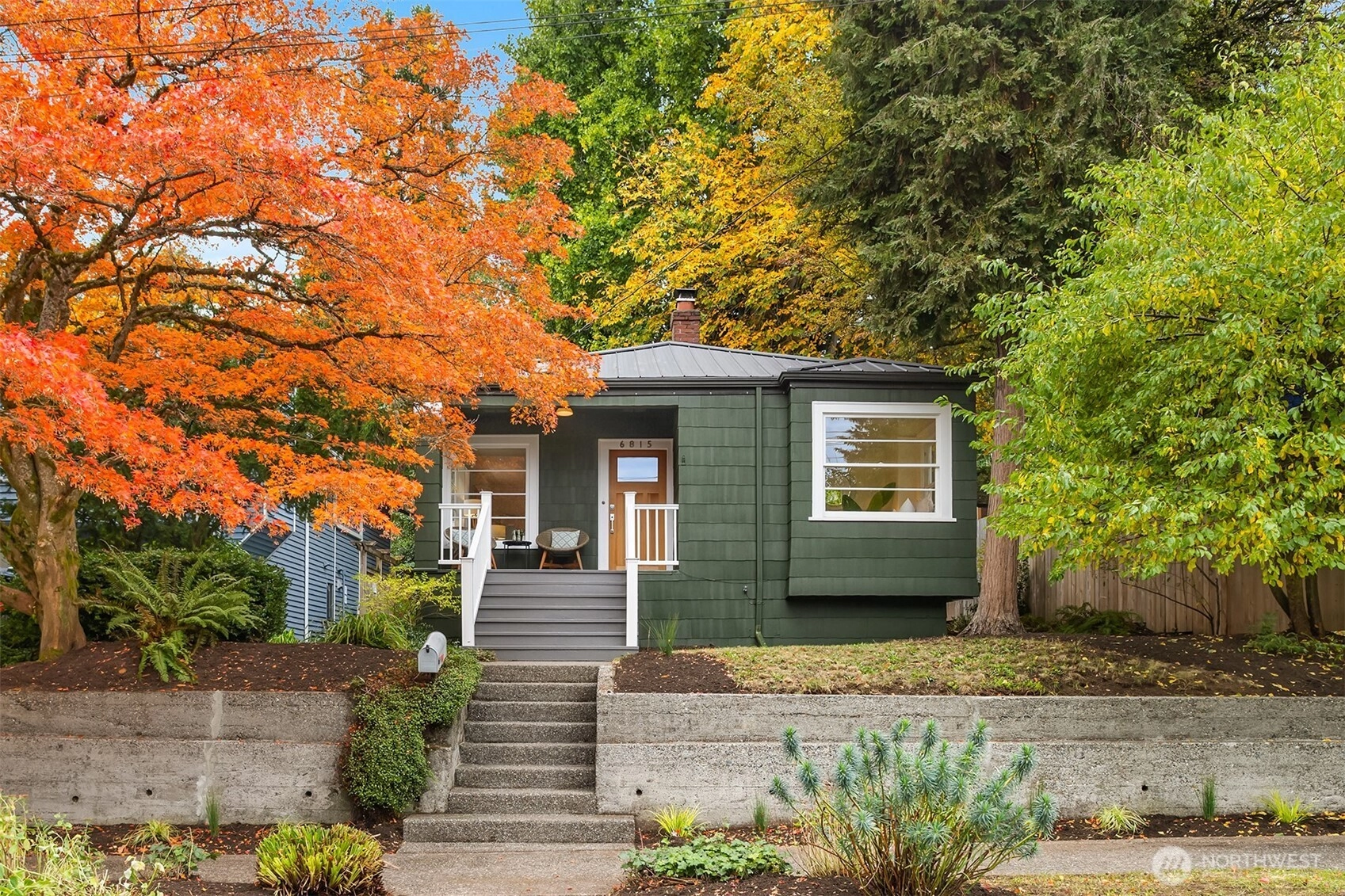 6815 21st Ave NE Seattle WA 98115