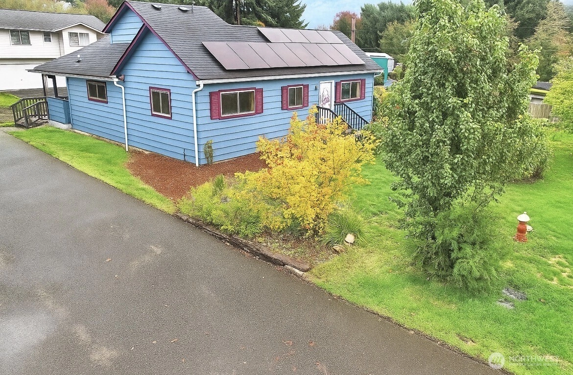 870 4th St Sultan WA 98294