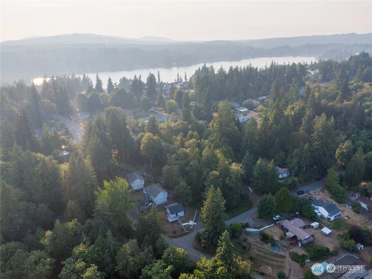 14 XX Price Rd Bremerton WA 98312