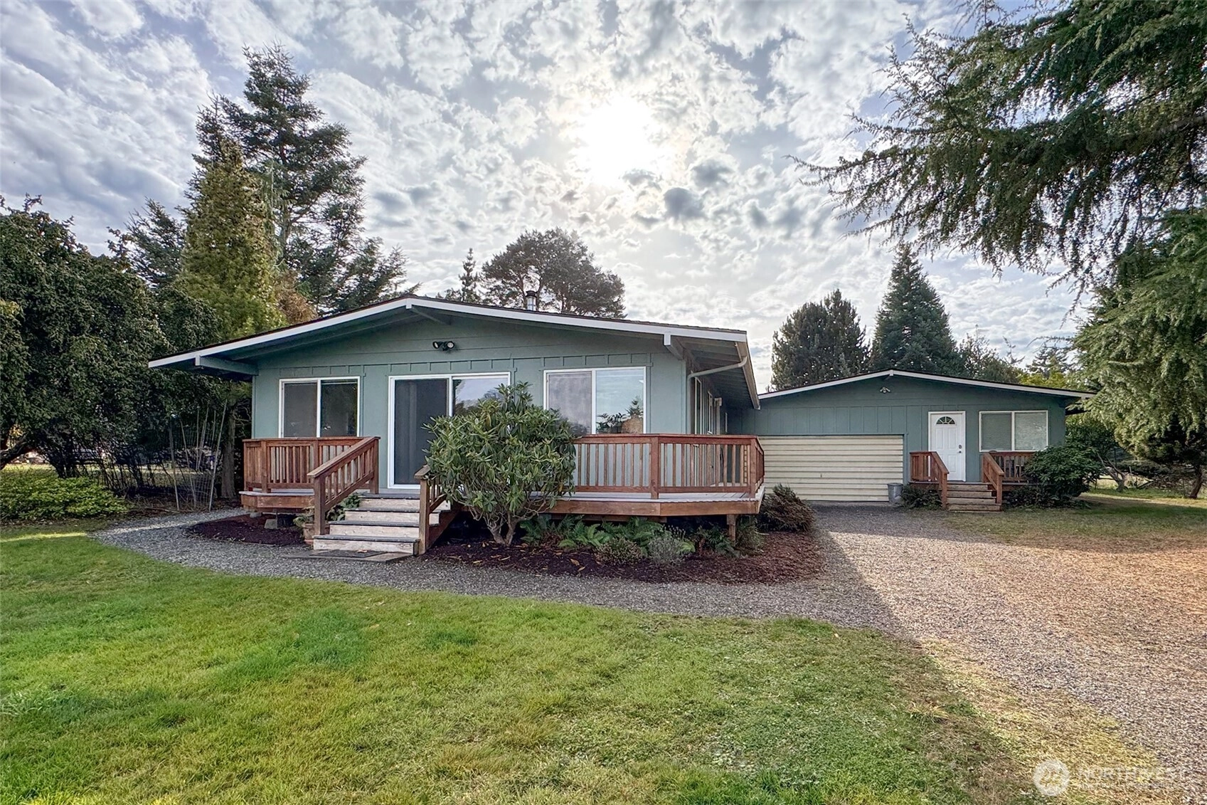 241 Bay View St Unit  Sequim WA 98382