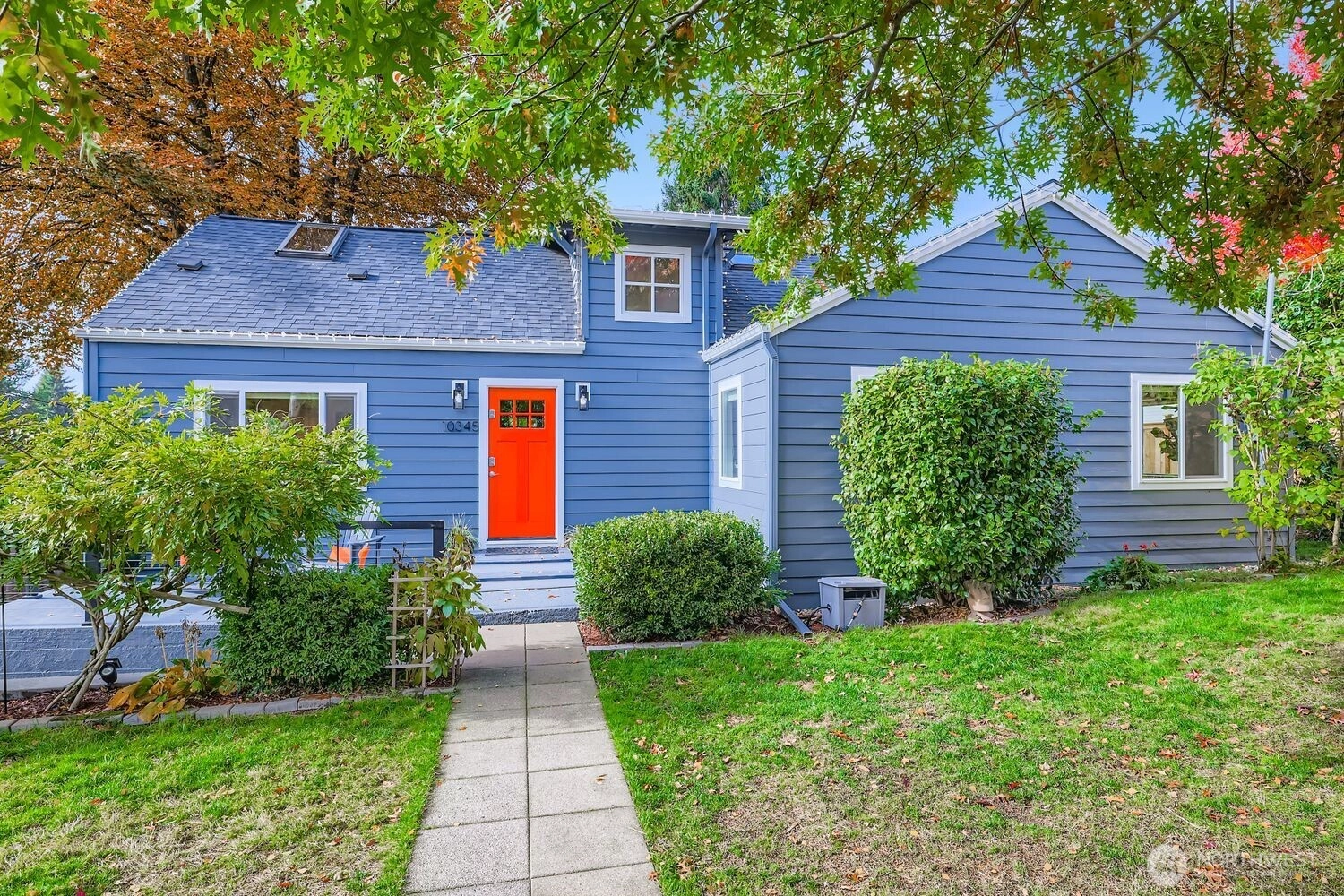 10345 Ashworth Ave N Unit  Seattle WA 98133