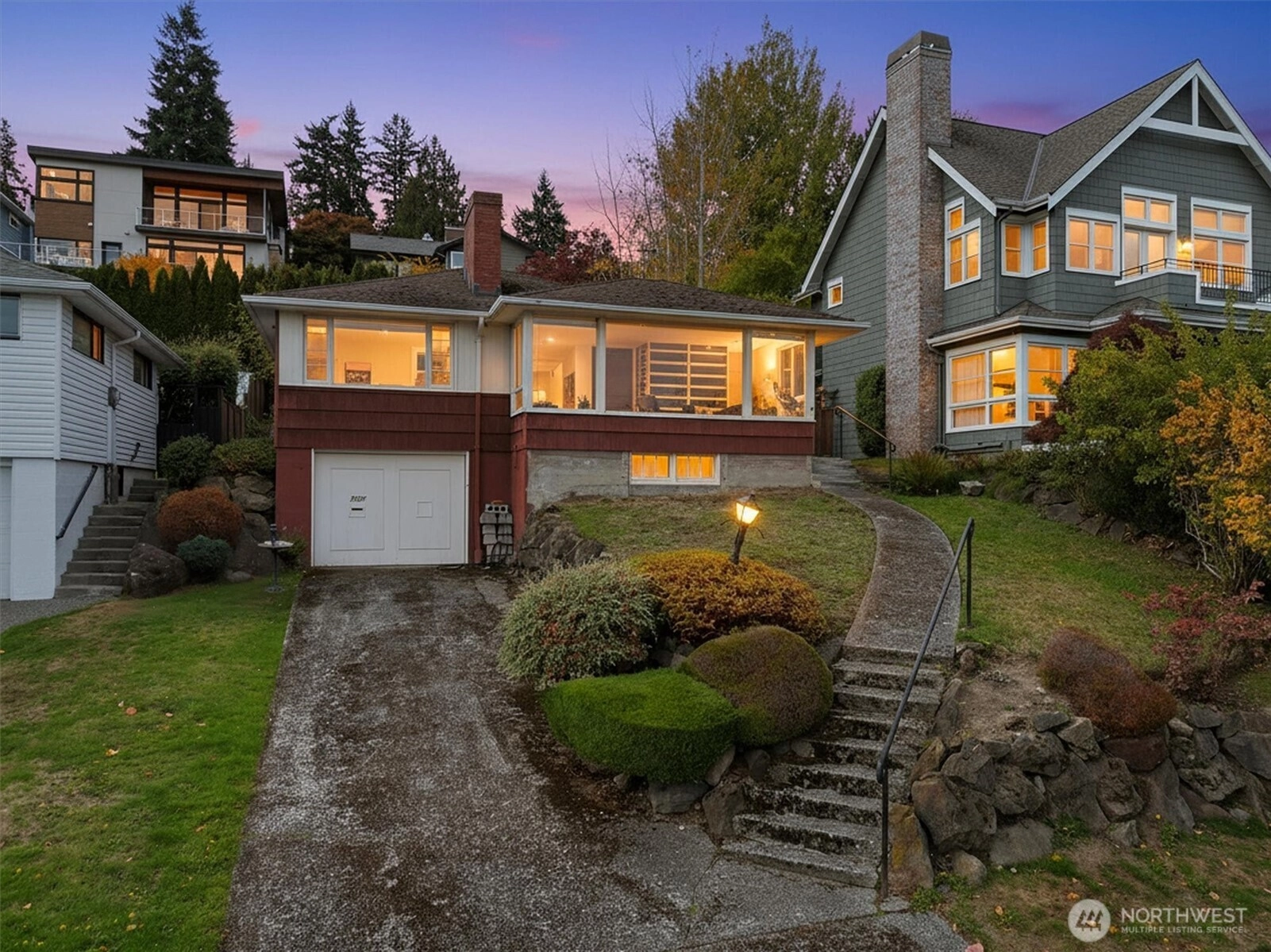 7327 58th Ave NE Seattle WA 98115