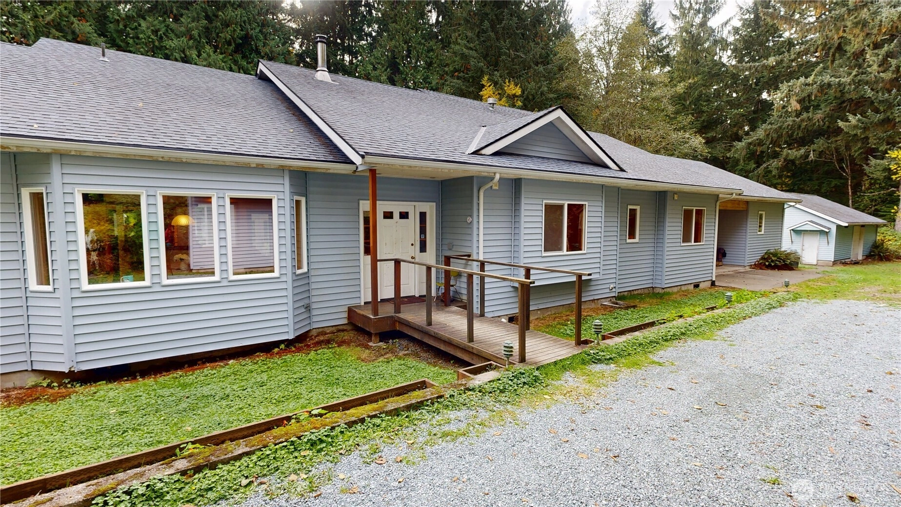 3996 Sweetwater Rd Bow WA 98232