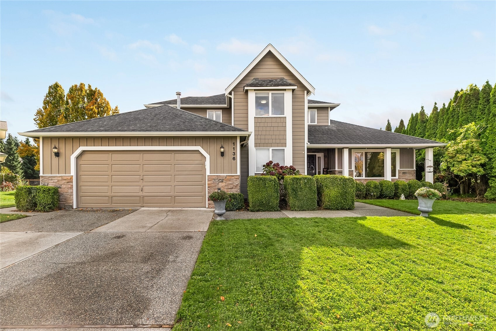 1136 N Cascade Ct Lynden WA 98264