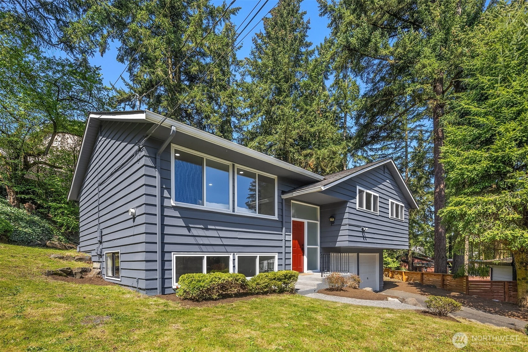 1136 N 146th Pl Shoreline WA 98133