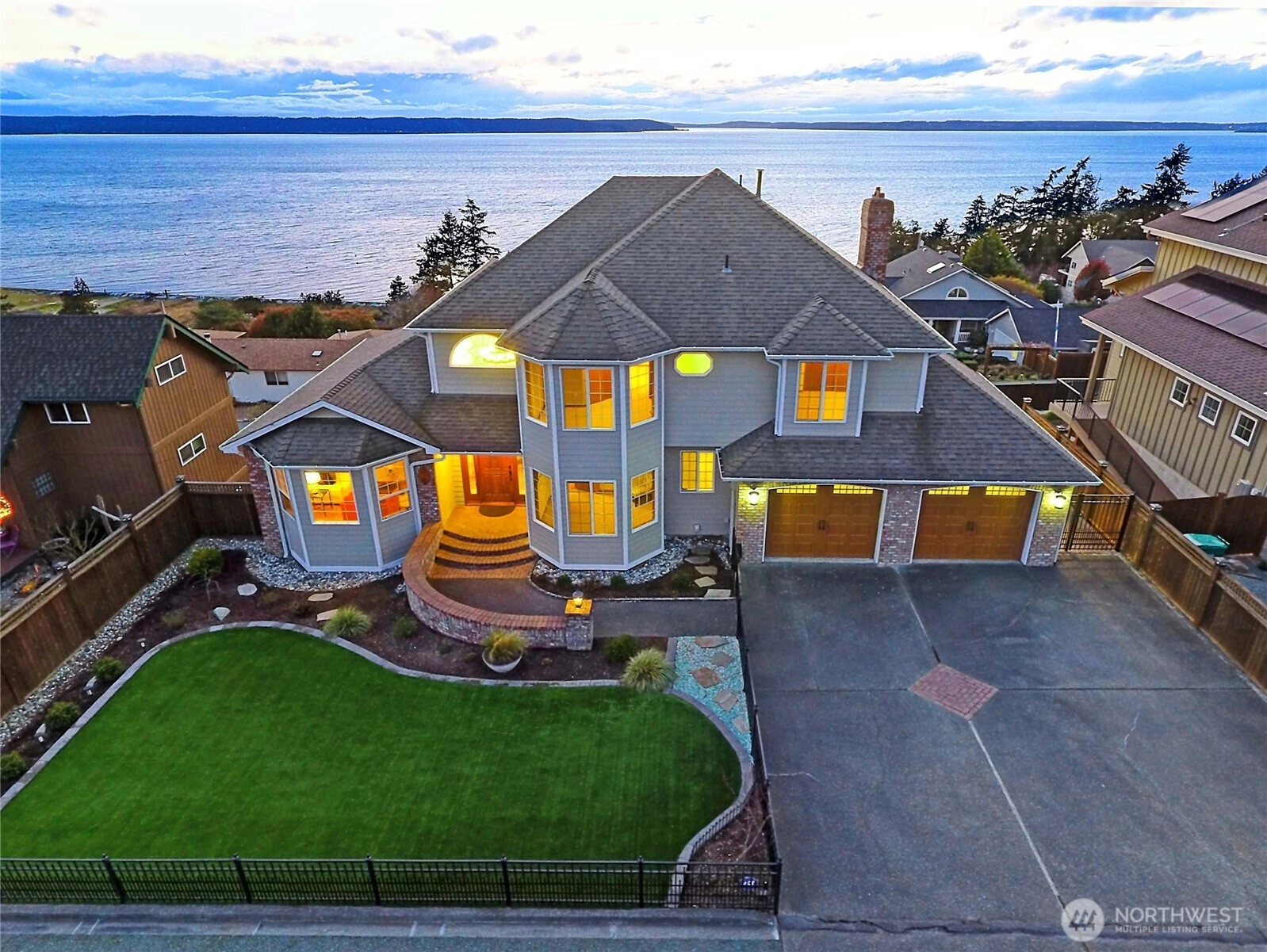 329 Burke Dr Camano Island WA 98282