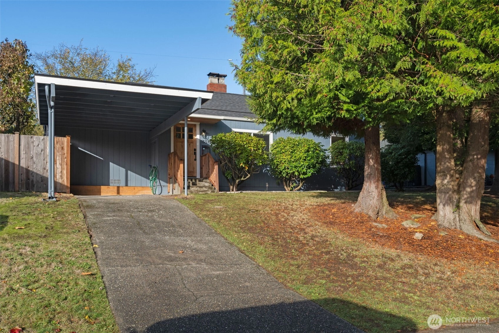 15511 10th Ave NE Shoreline WA 98155