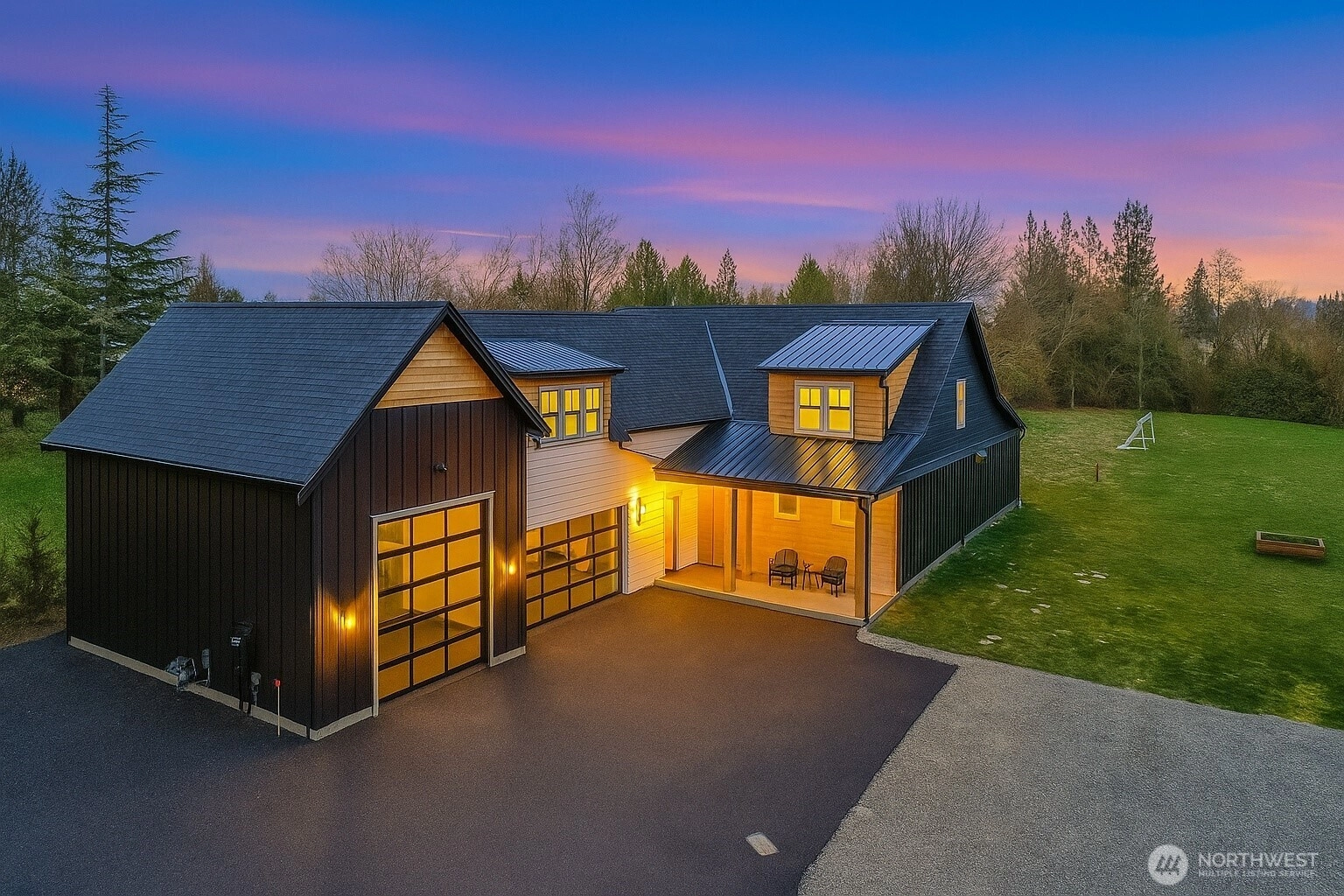 137 E Cedar Dr Unit  Lynden WA 98264