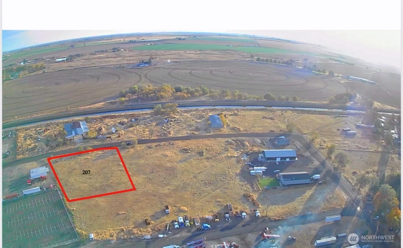 207 Sam Ave Unit  George WA 98824