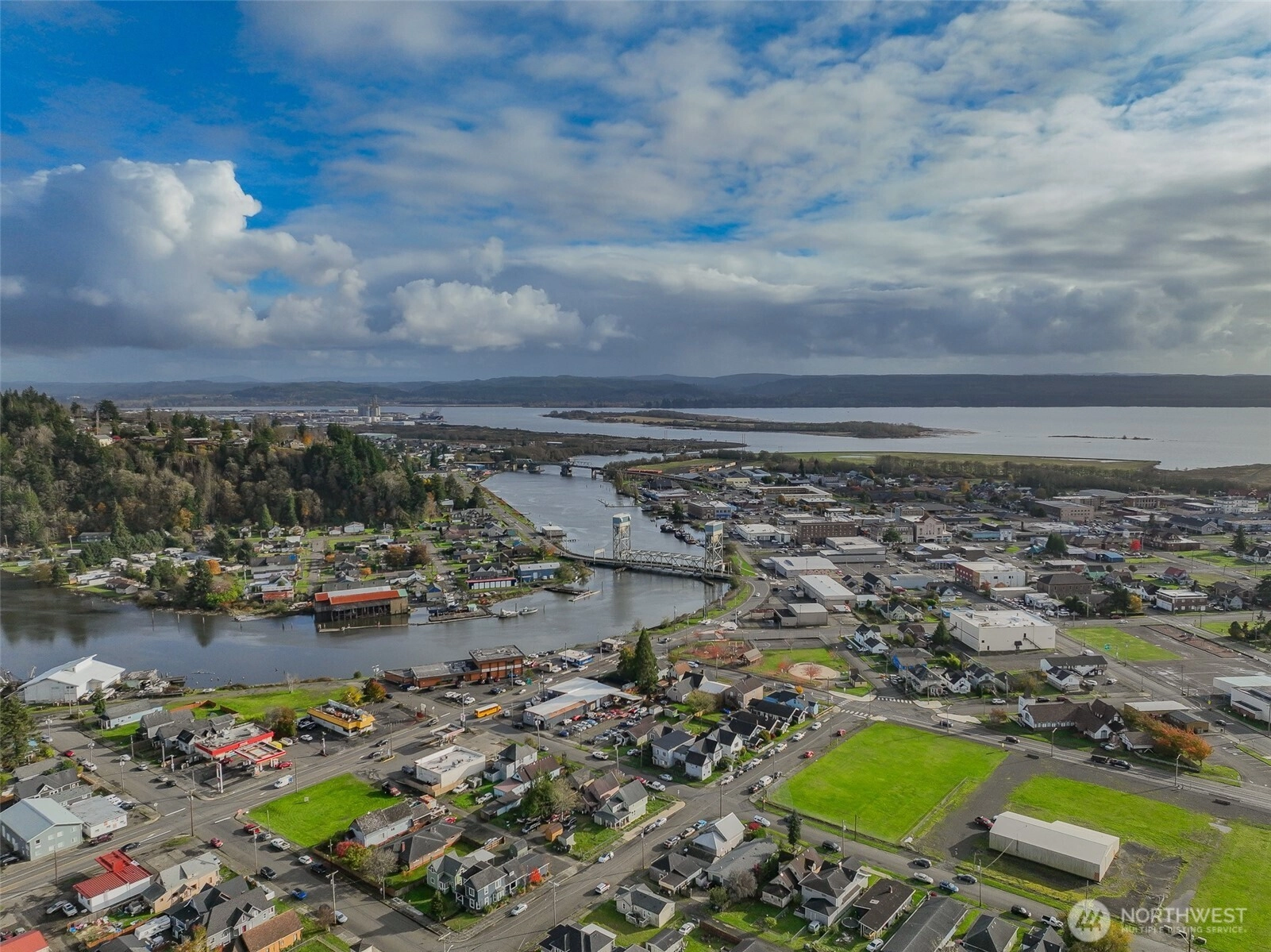 205 Jefferson St Unit  Hoquiam WA 98550