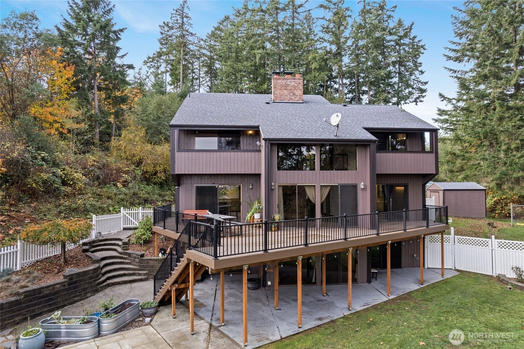 1048 12th Ave Fox Island WA 98333