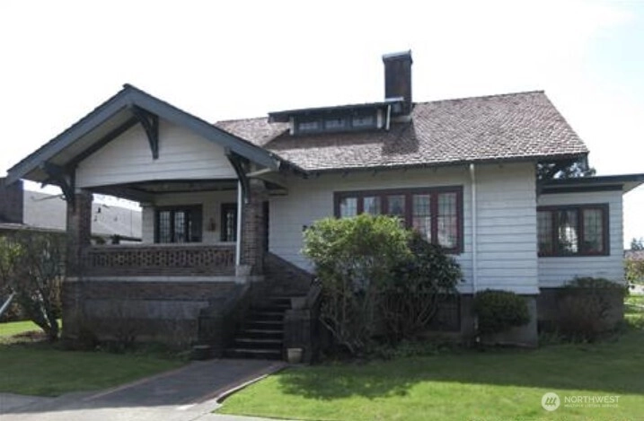 204 K St Hoquiam WA 98550