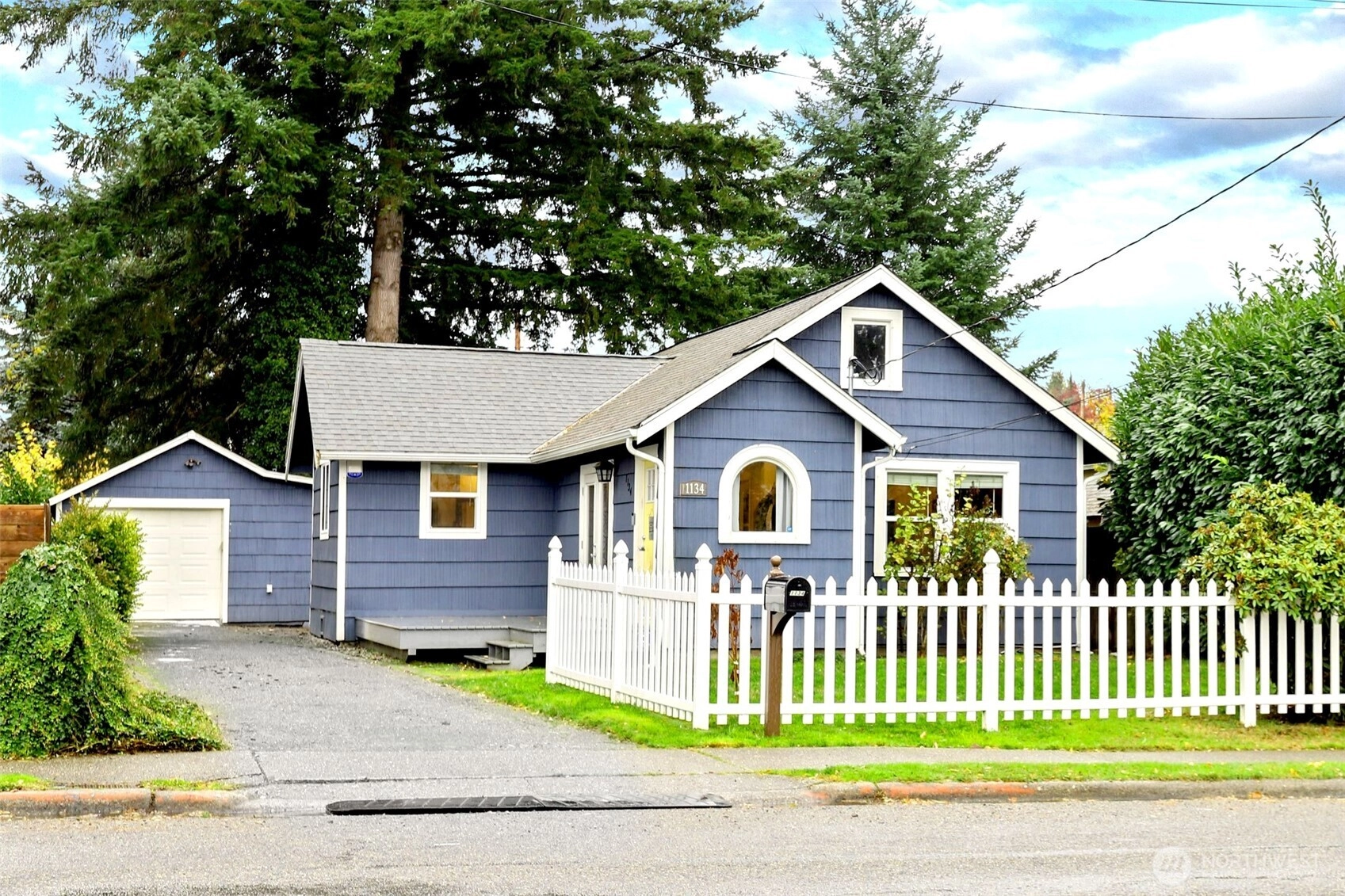 1134 N Callow Ave Bremerton WA 98312