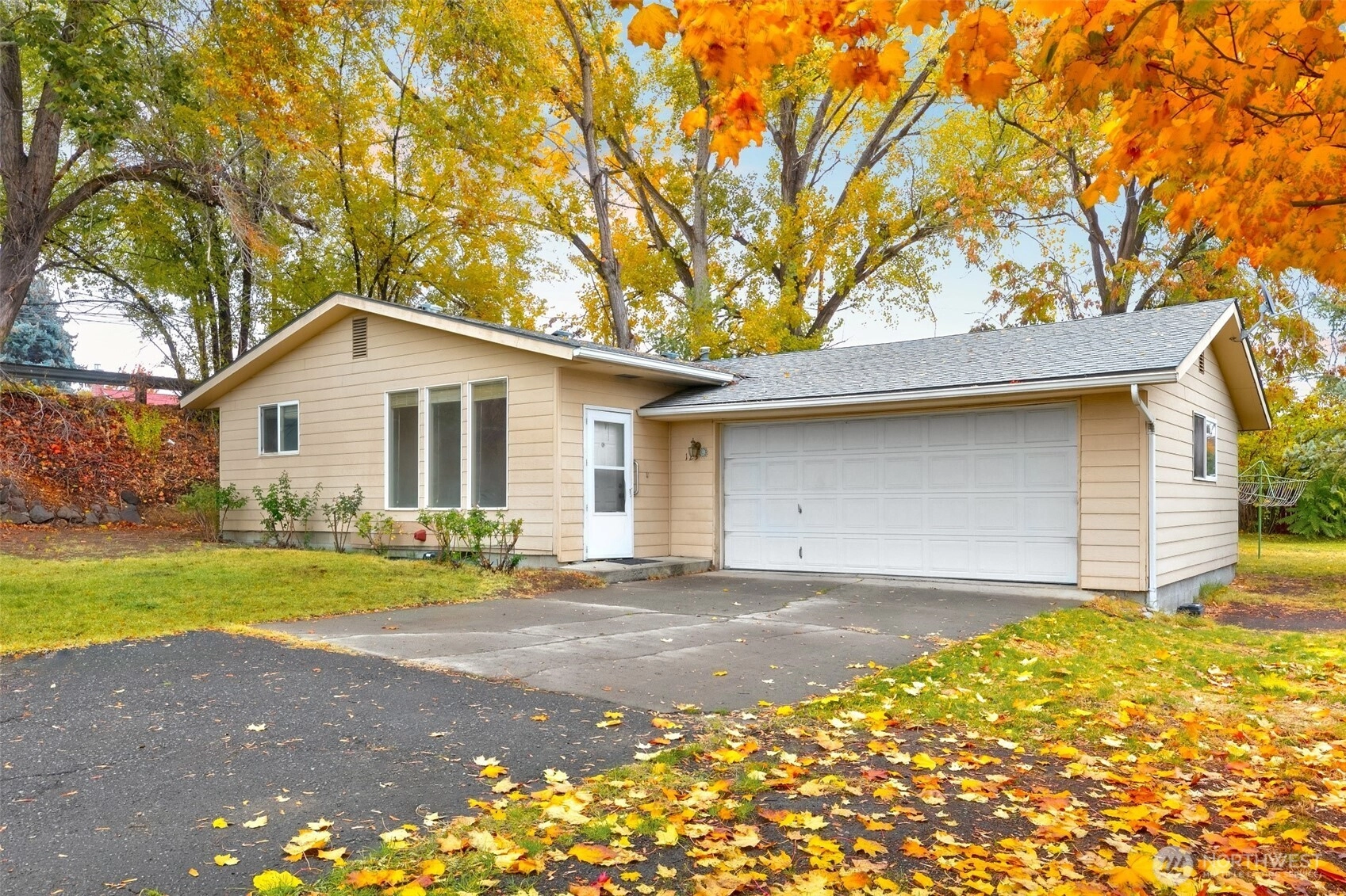 123 N 46th Ave Yakima WA 98908