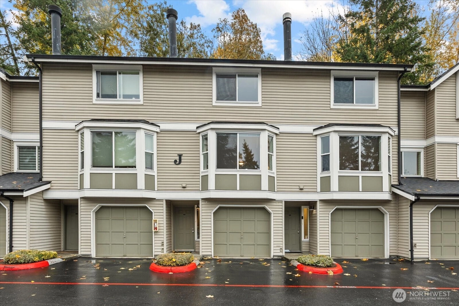 16101 Bothell Everett Highway Unit J3 Unit J3 Mill Creek WA 98012