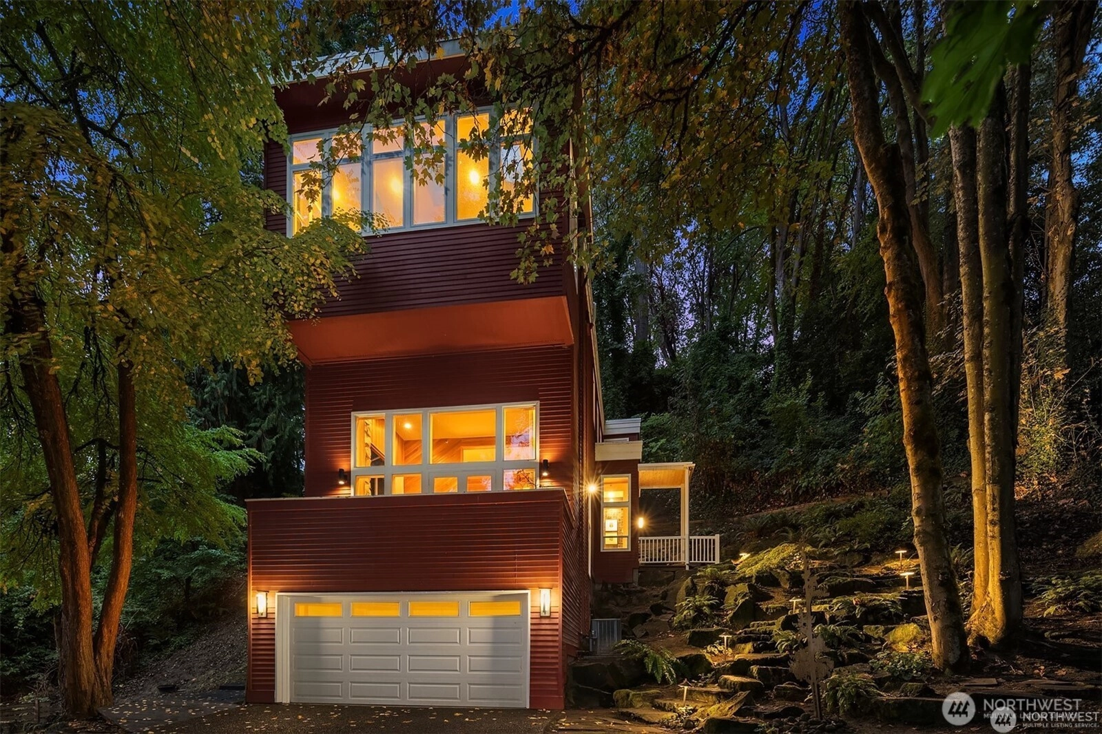 207 Euclid Ave Seattle WA 98122