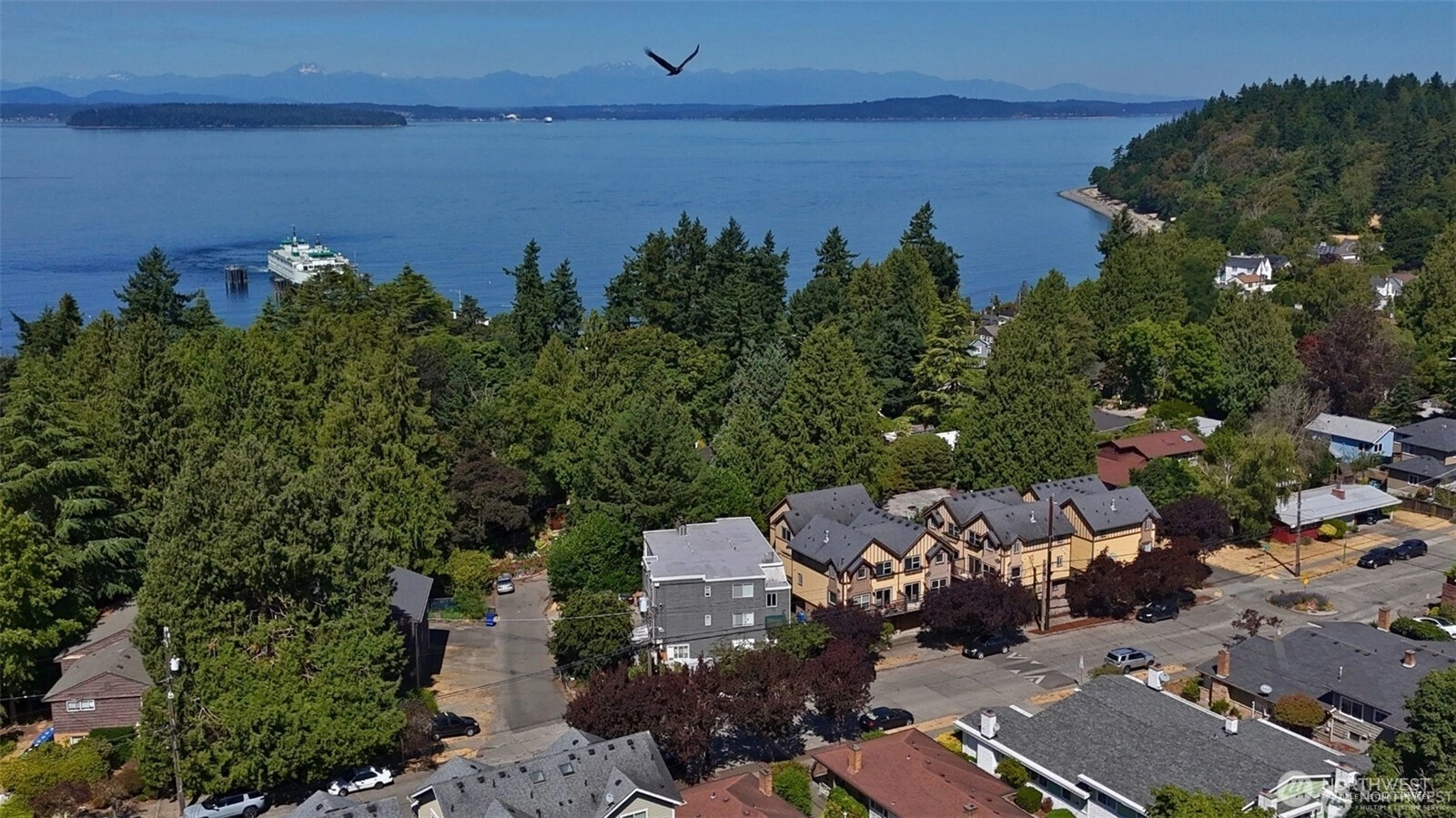 9113 45th Ave SW Seattle WA 98136