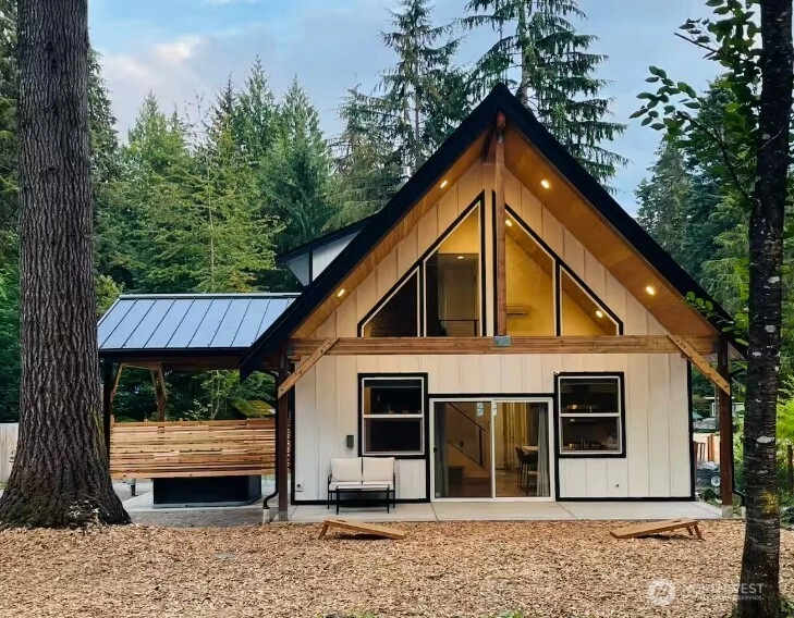 31108 553rd St E Ashford WA 98304