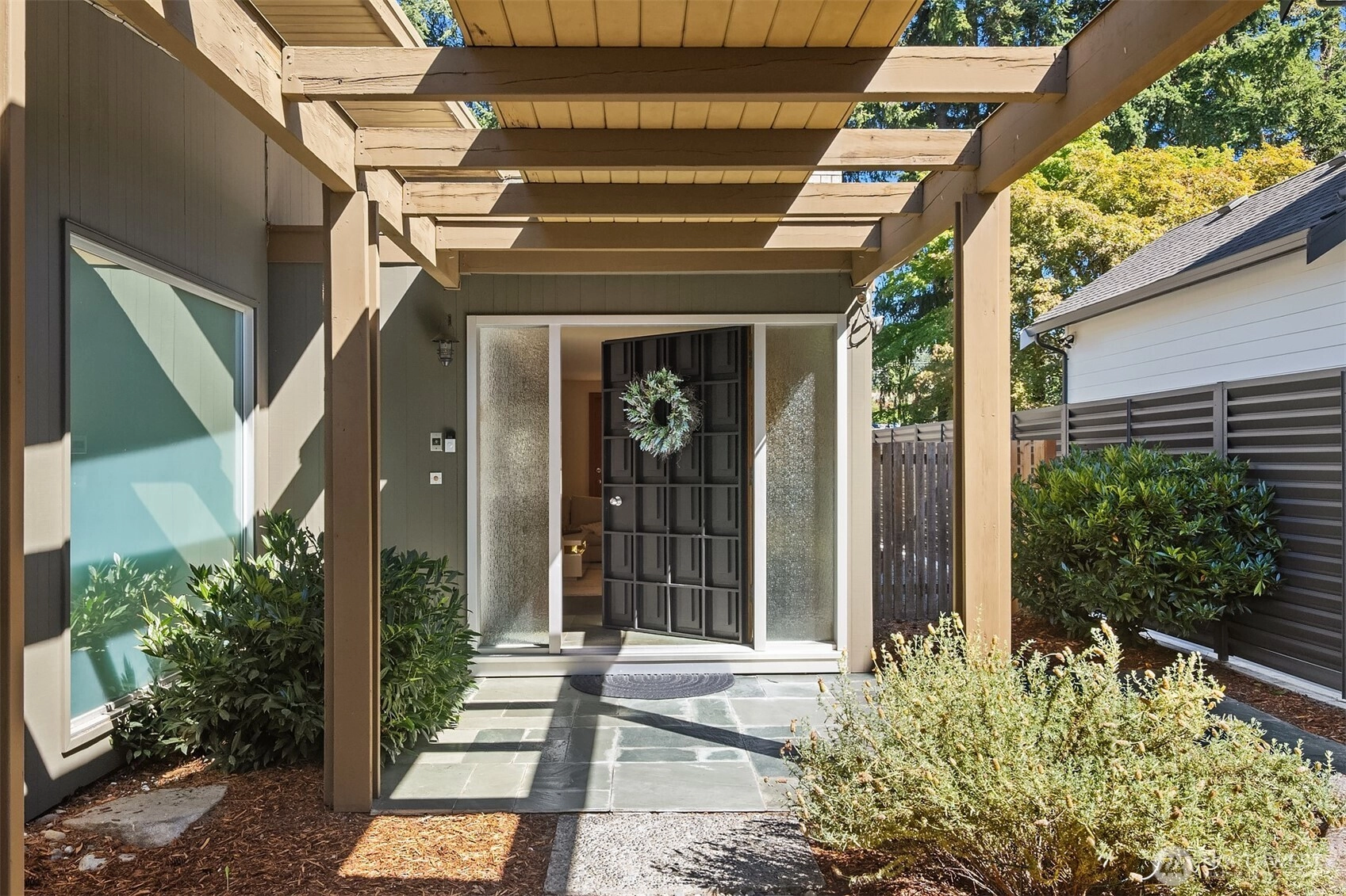 150 131st Ave NE Bellevue WA 98005