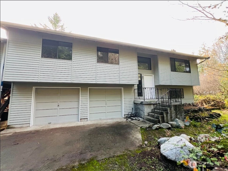 1412 Centralia Alpha Rd Chehalis WA 98532