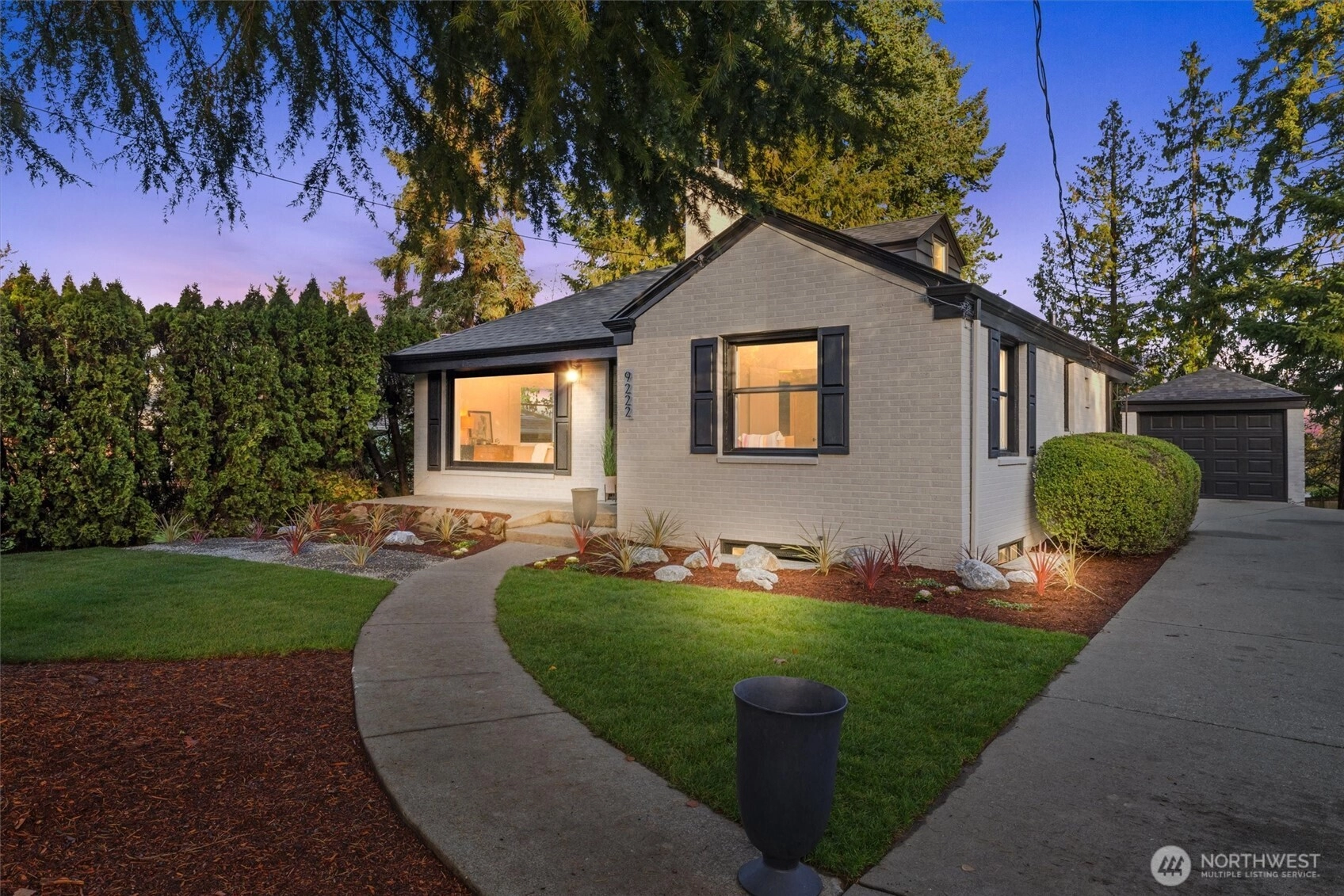 9222 40th Ave NE Seattle WA 98115