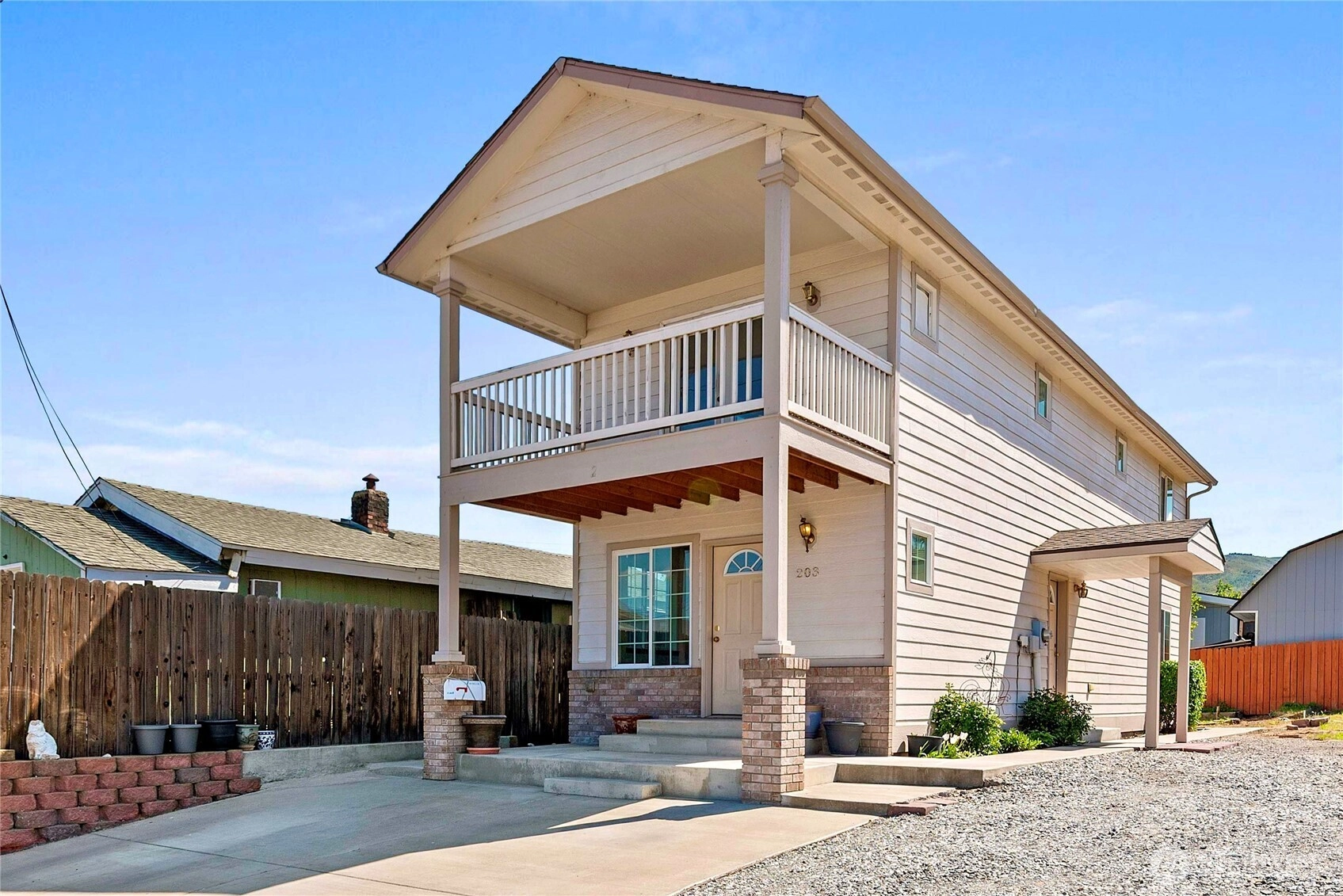 203 Marr St Wenatchee WA 98801