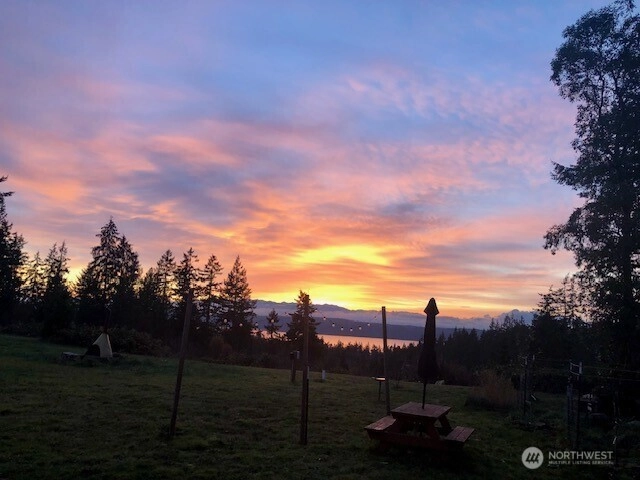 1256 Youngwood Rd Camano Island WA 98282