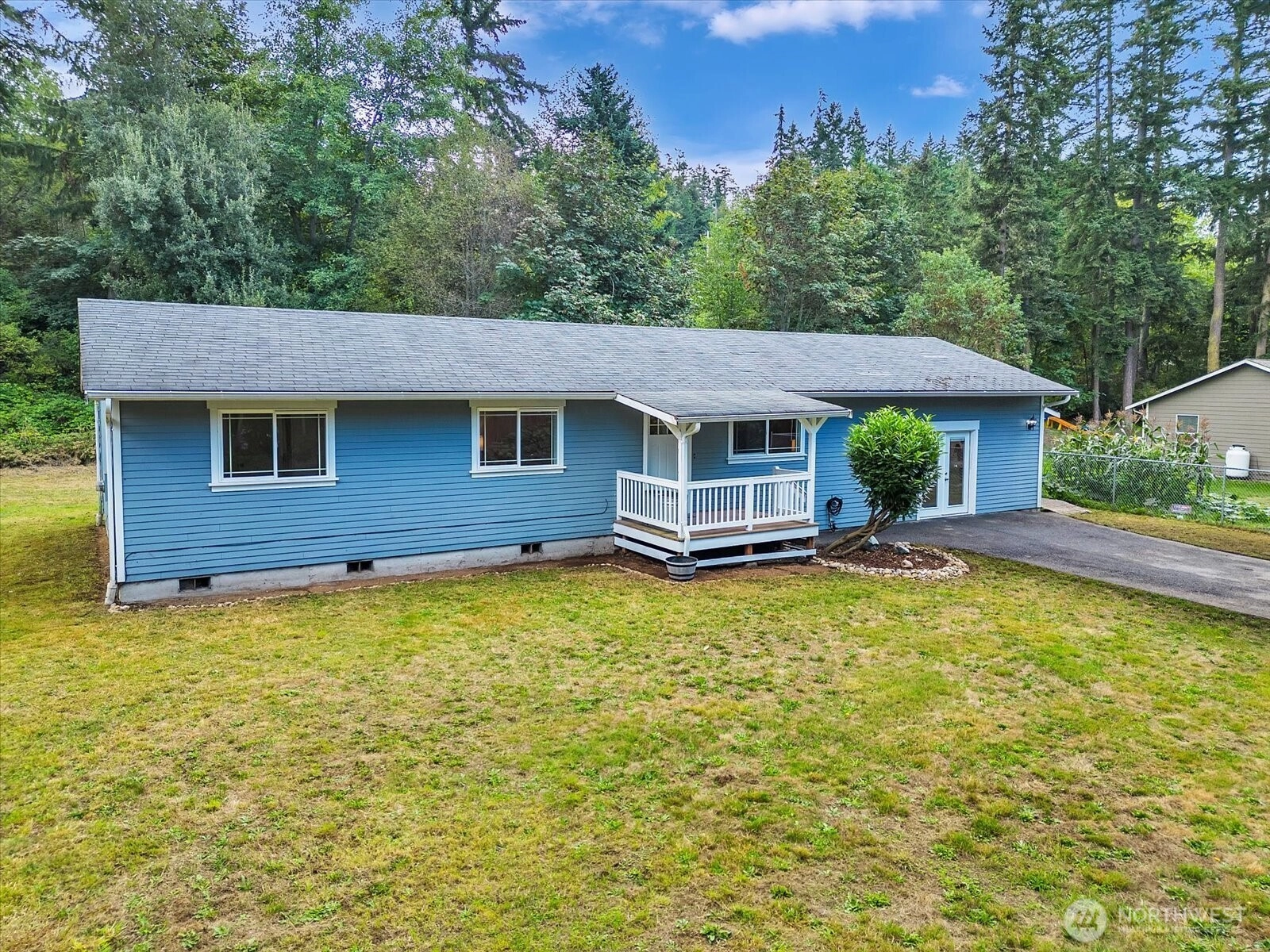 592 Kodiak Ave Camano Island WA 98282