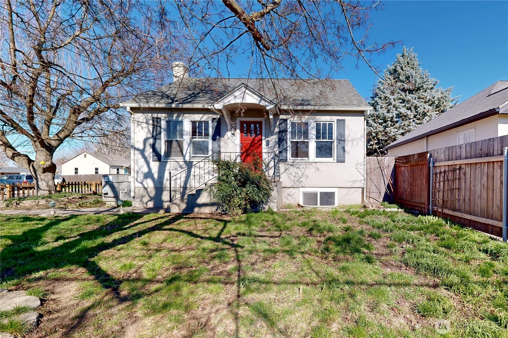 405 SE 8th St College Place WA 99324