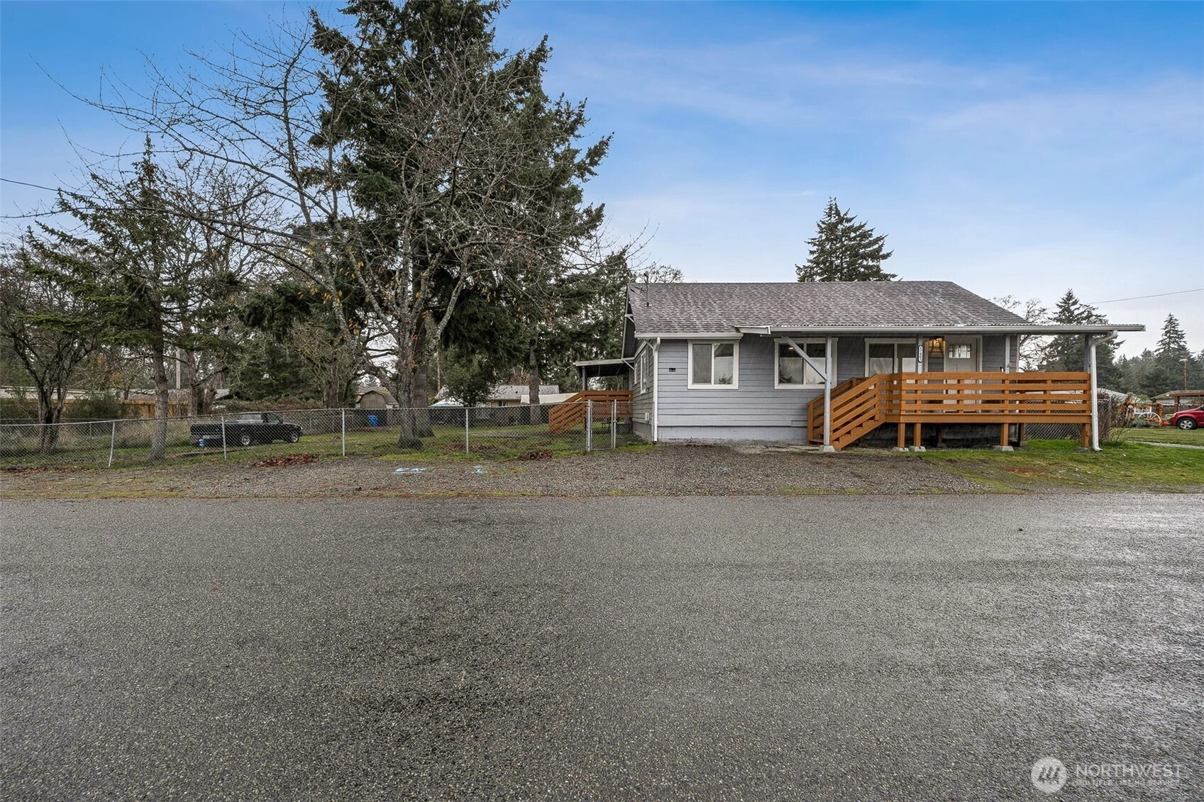 17403 Spanaway Ln E Spanaway WA 98387