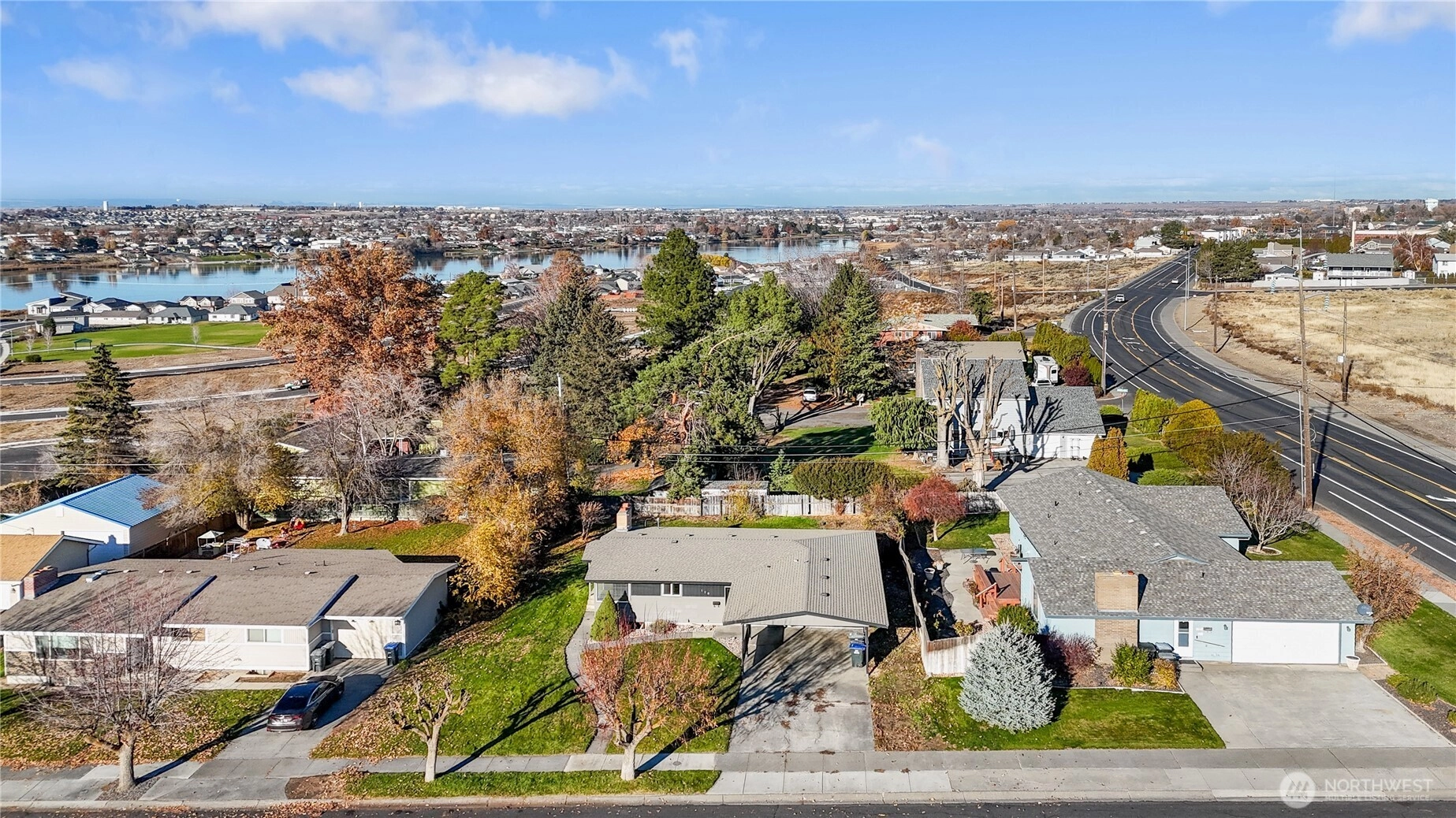 110 W Linden Ave Unit  Moses Lake WA 98837