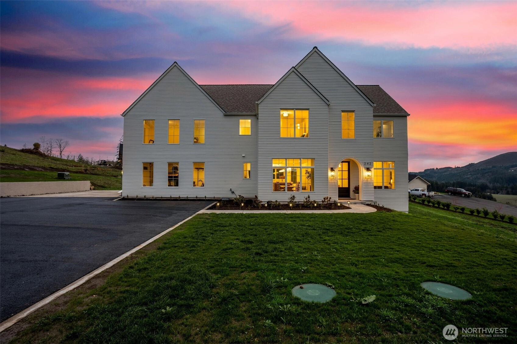 242 Cornerstone Ln Woodland WA 98674