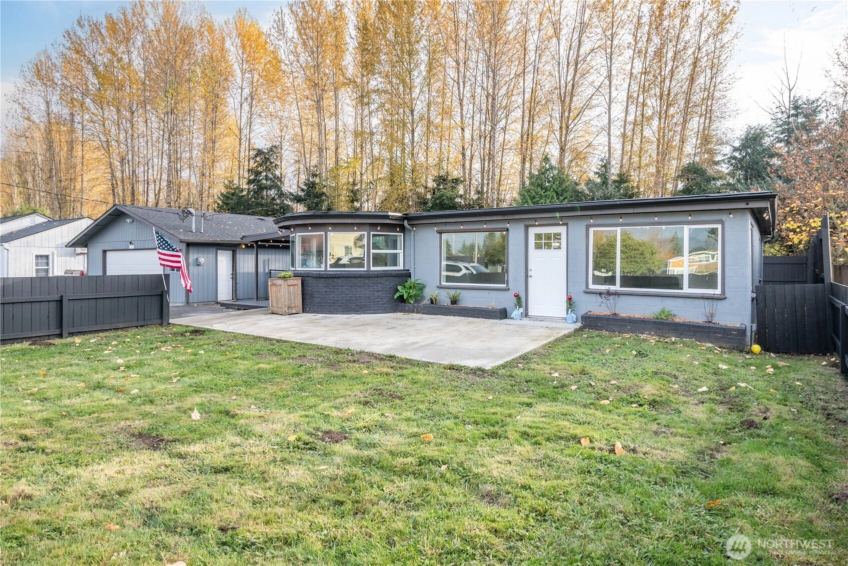 3317 Olive Way Longview WA 98632