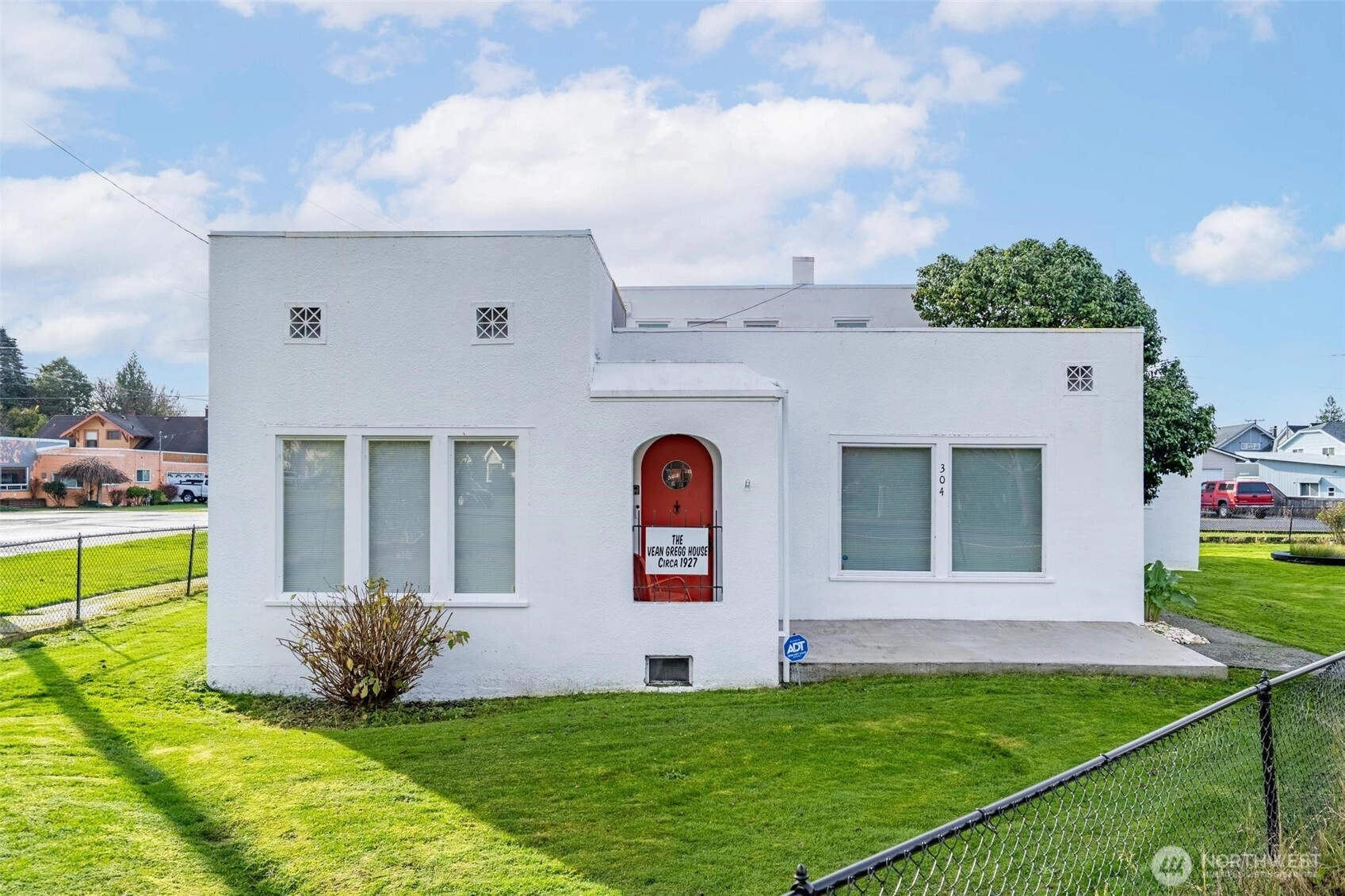 304 Emerson Ave Hoquiam WA 98550