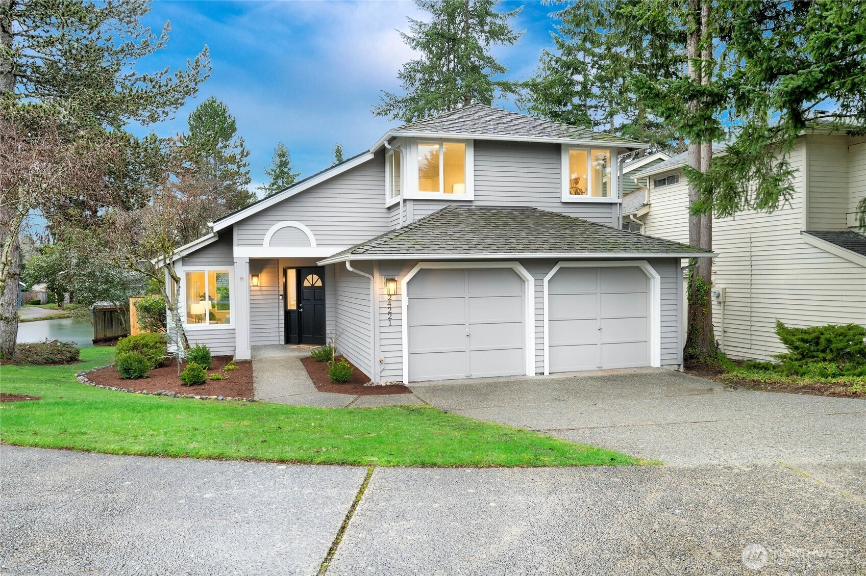 24221 SE 38th Pl Sammamish WA 98029