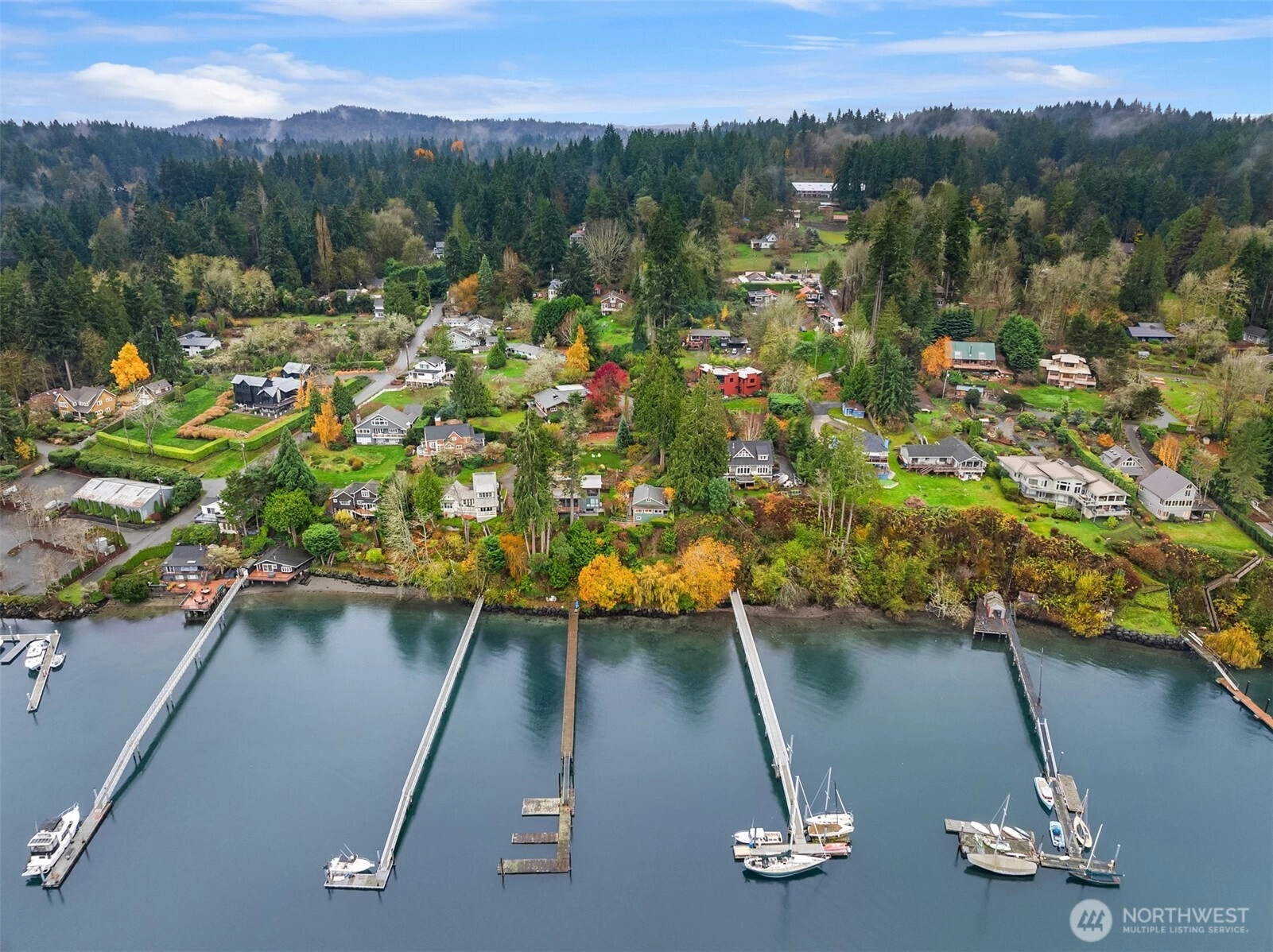 9986 NE Ewing St Bainbridge Island WA 98110