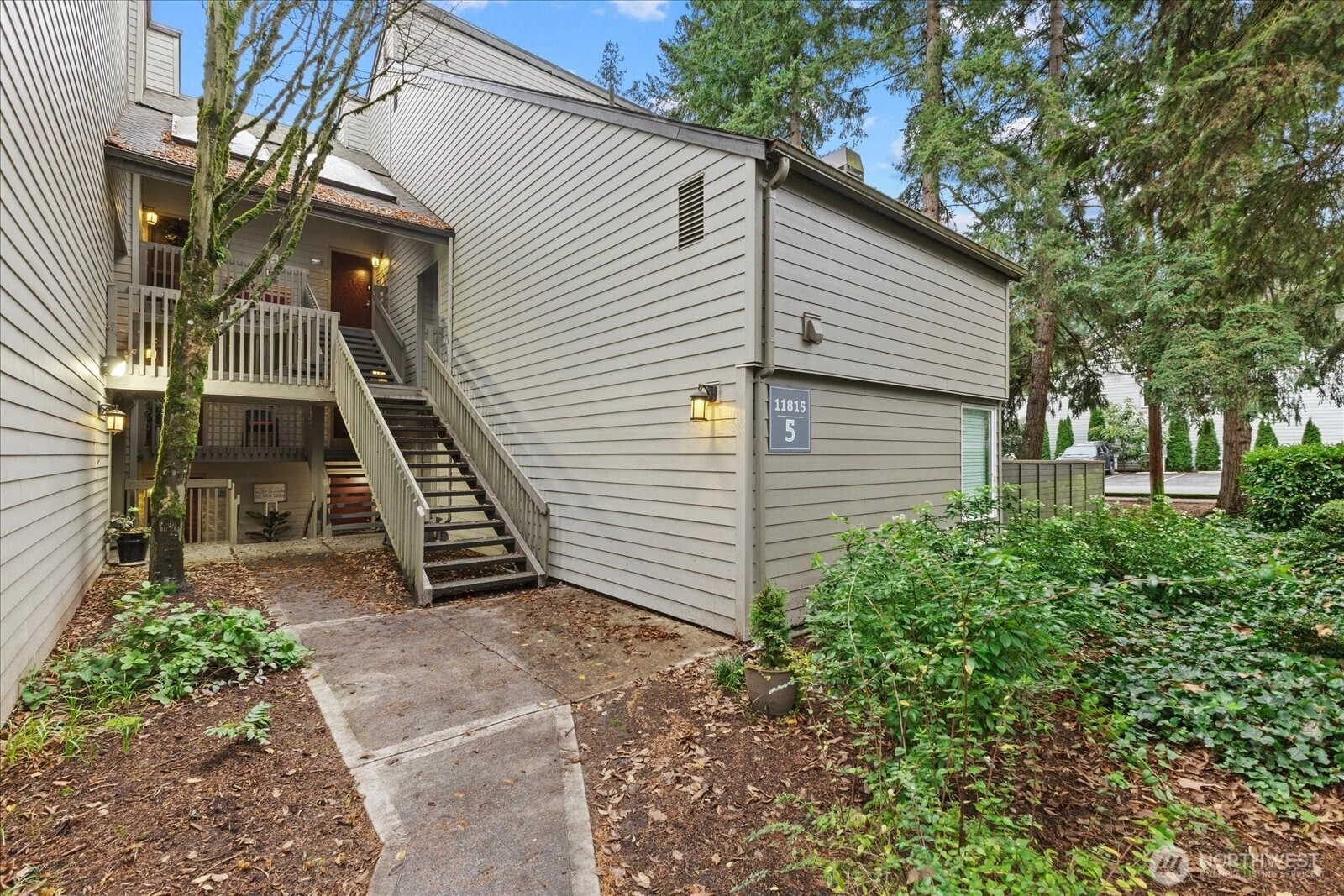 11815 93rd Ln NE Unit 203 Unit 203 Kirkland WA 98034