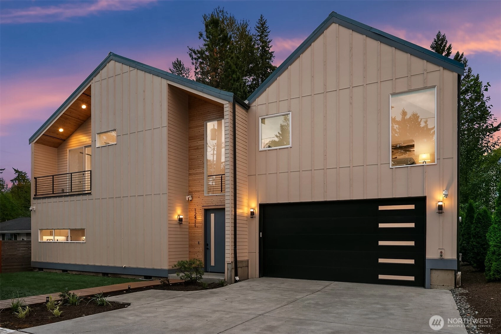 12411 NE 90th St Kirkland WA 98033