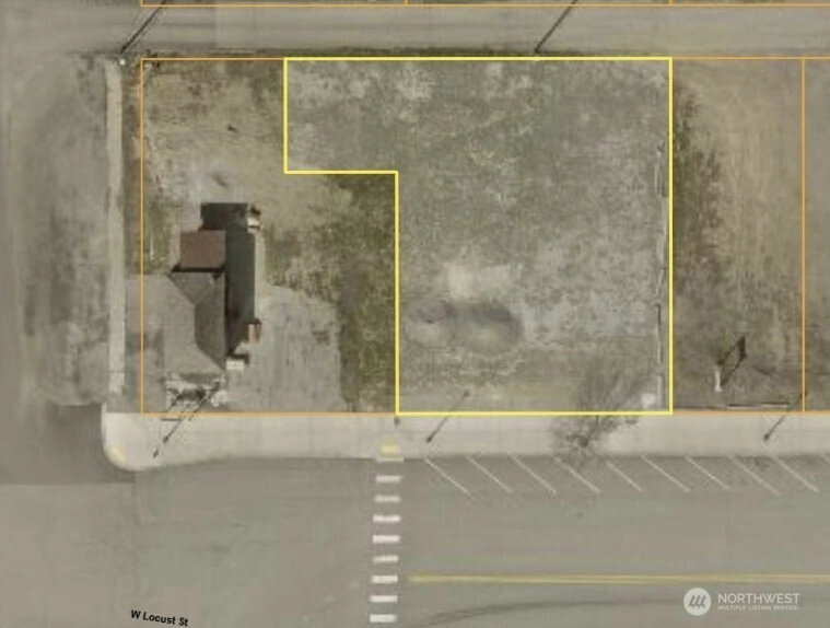 123 W Locust St Unit  Waterville WA 98858