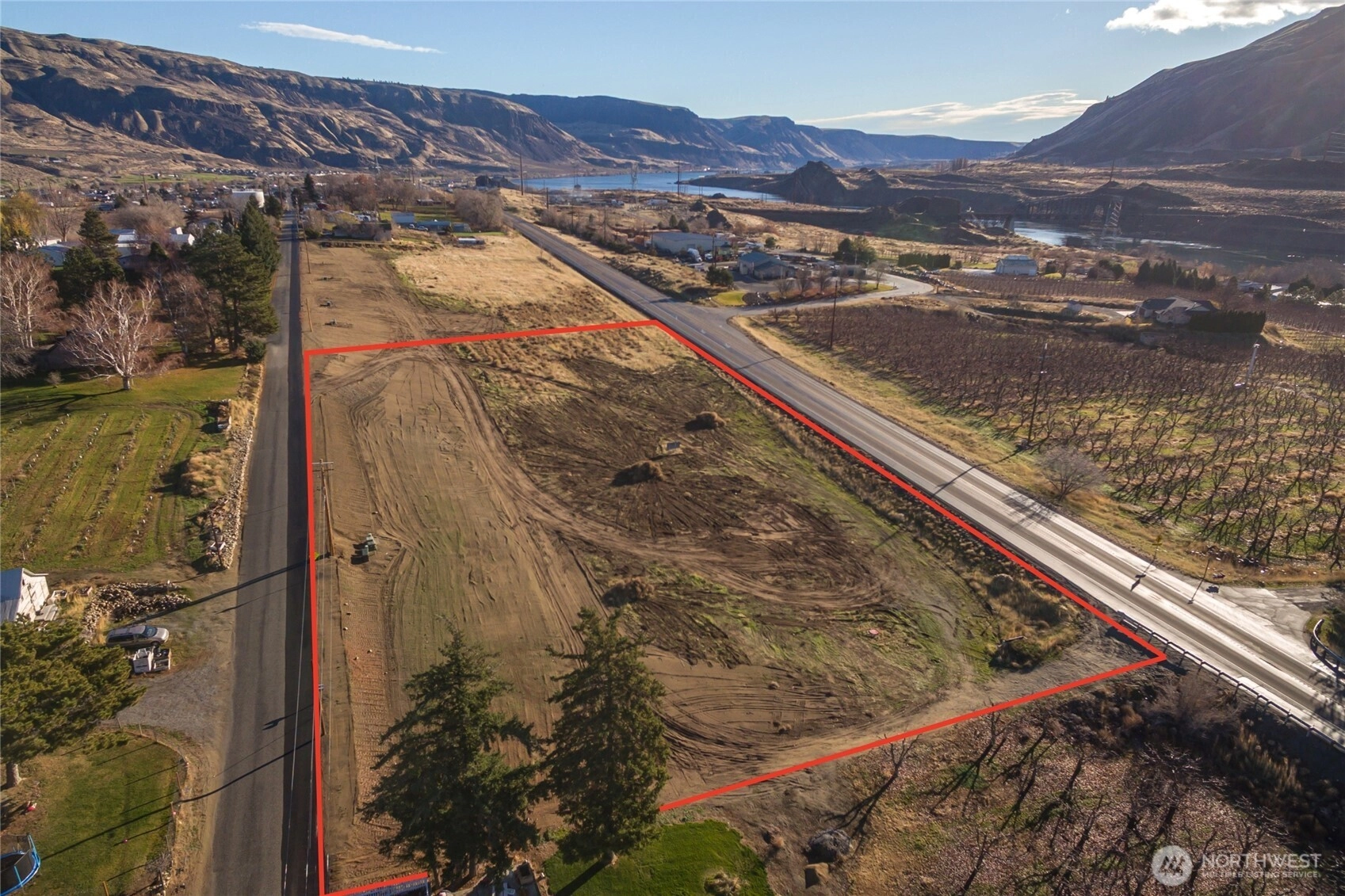 Riverside Dr Rock Island WA 98850