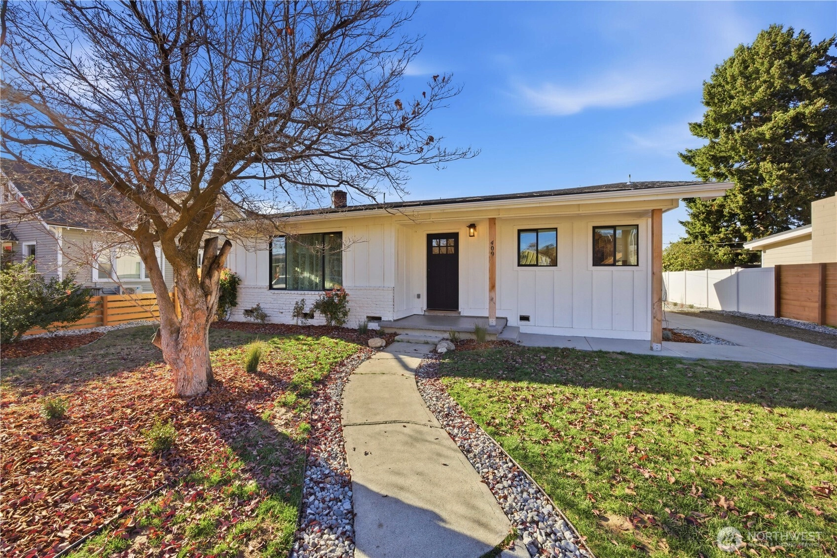 409 N Cedar St Unit  Chelan WA 98816