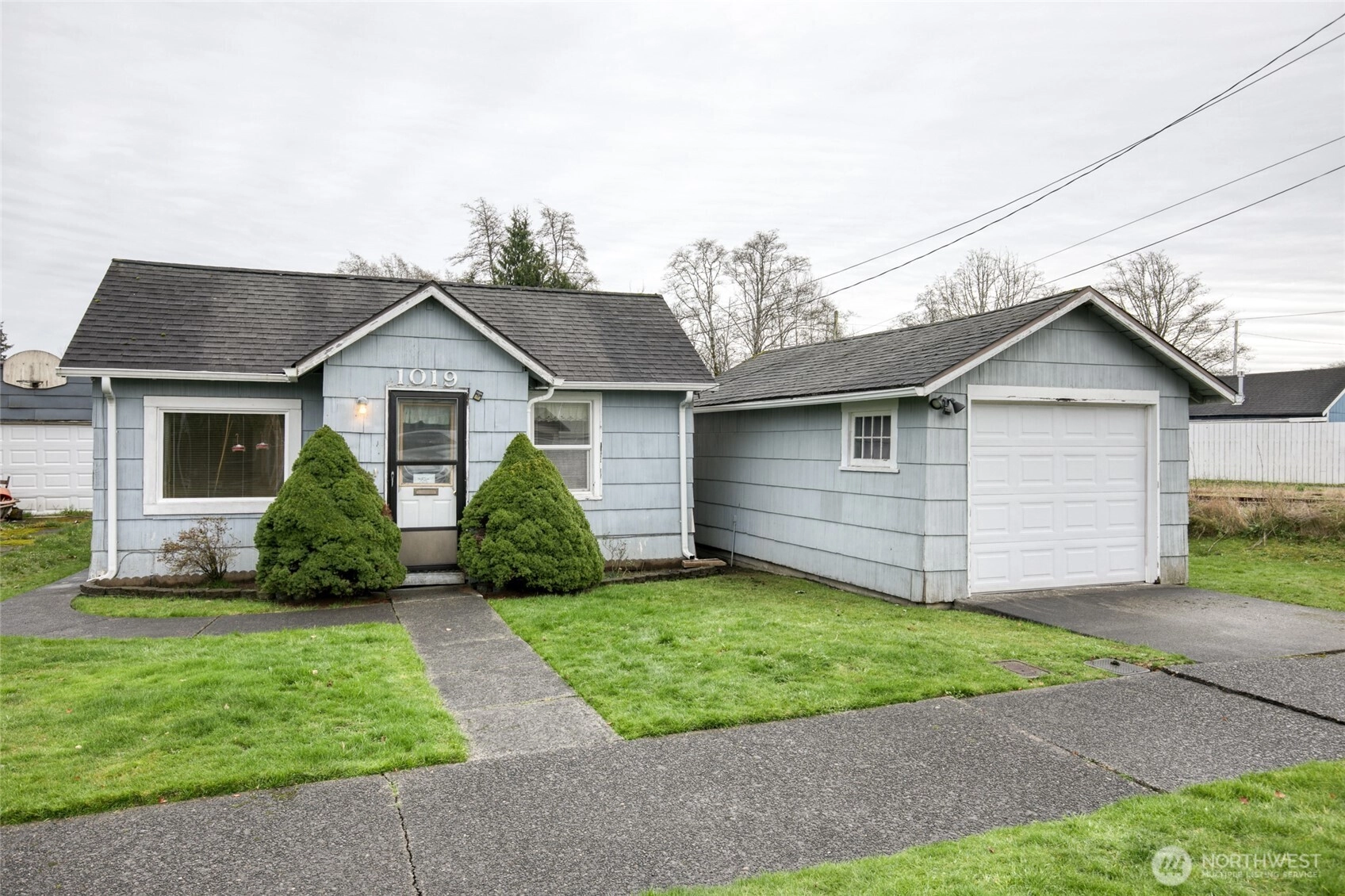 1019 Maple St Hoquiam WA 98550