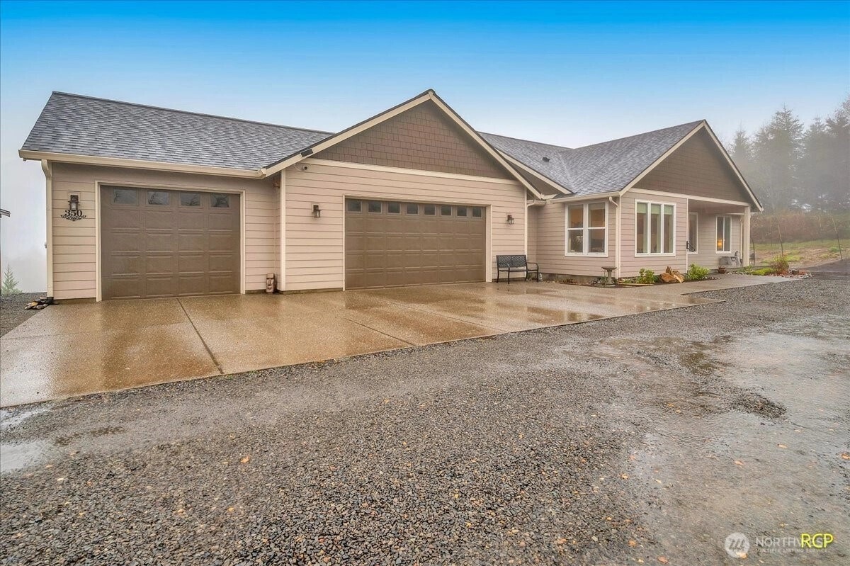 350 Powder Hill Dr Kalama WA 98626